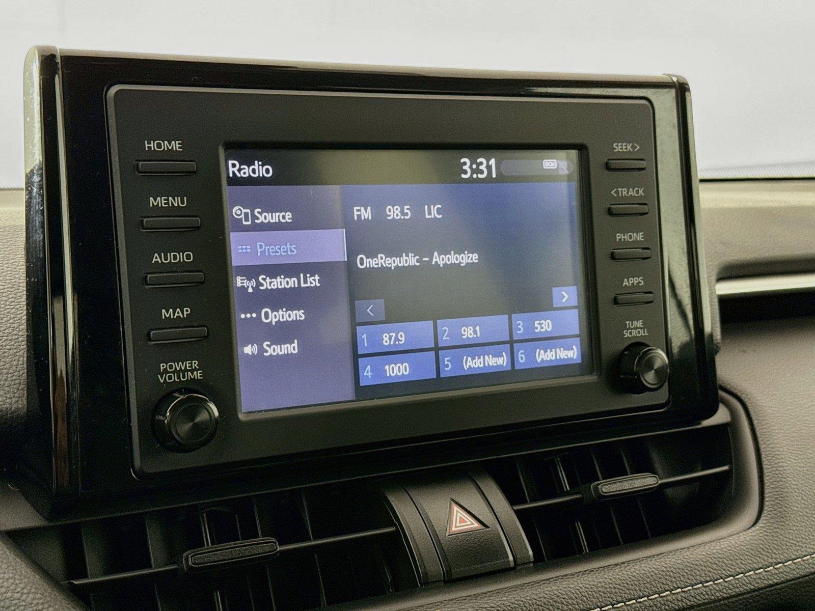 2019 Toyota RAV4 LE photo 19
