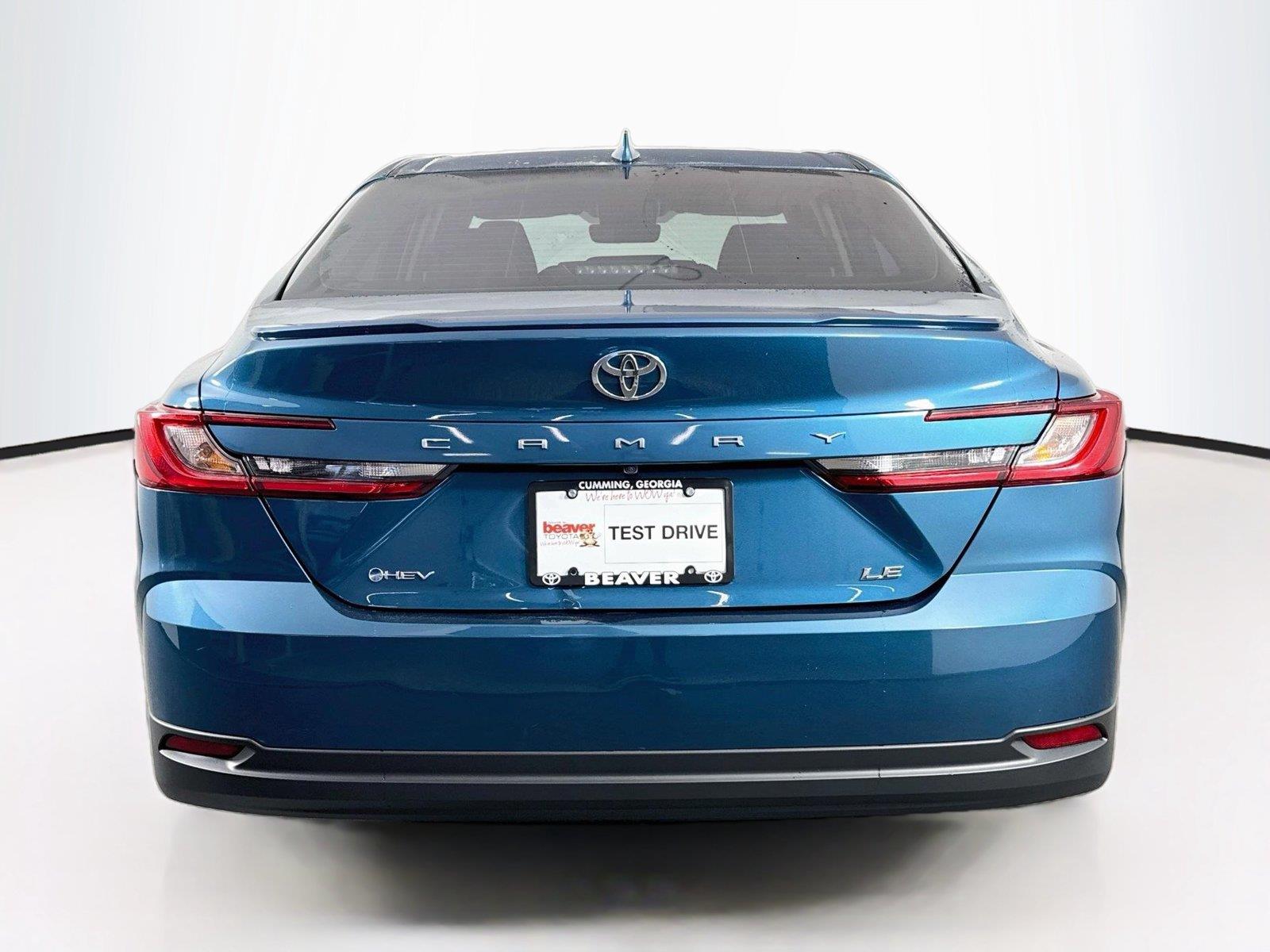 2025 Toyota Camry LE photo 10