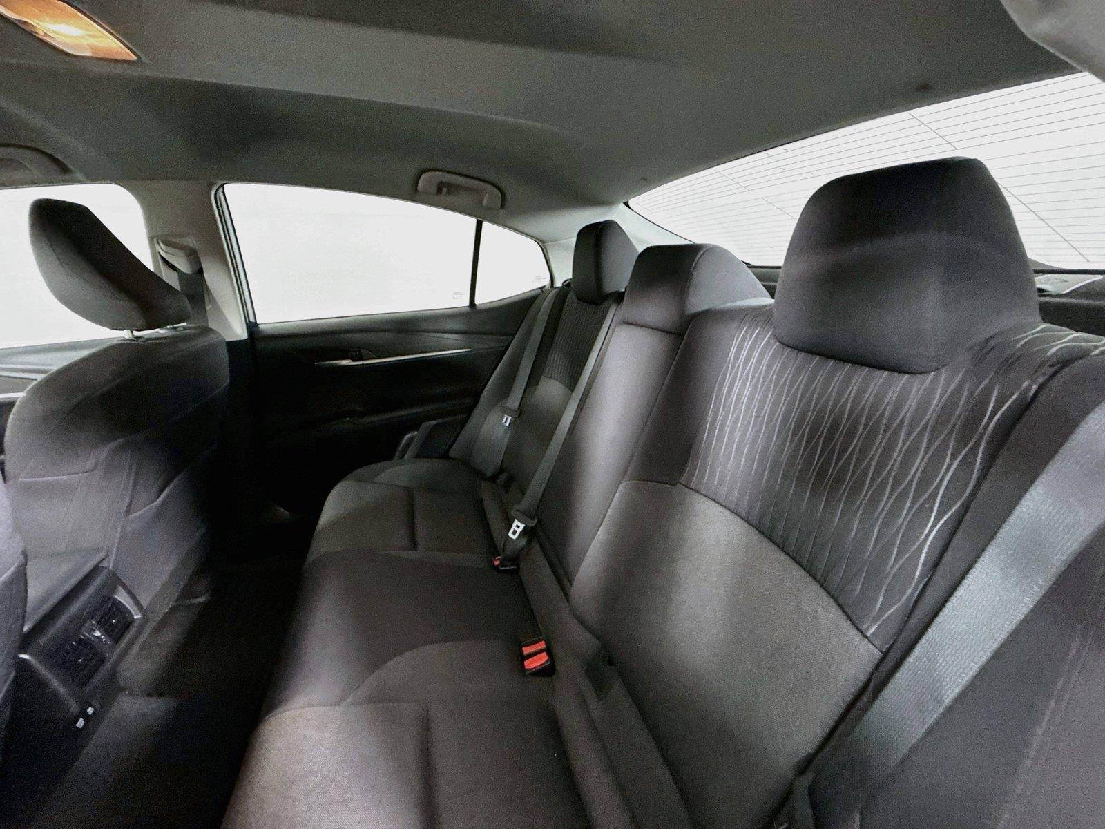 2025 Toyota Camry LE photo 28