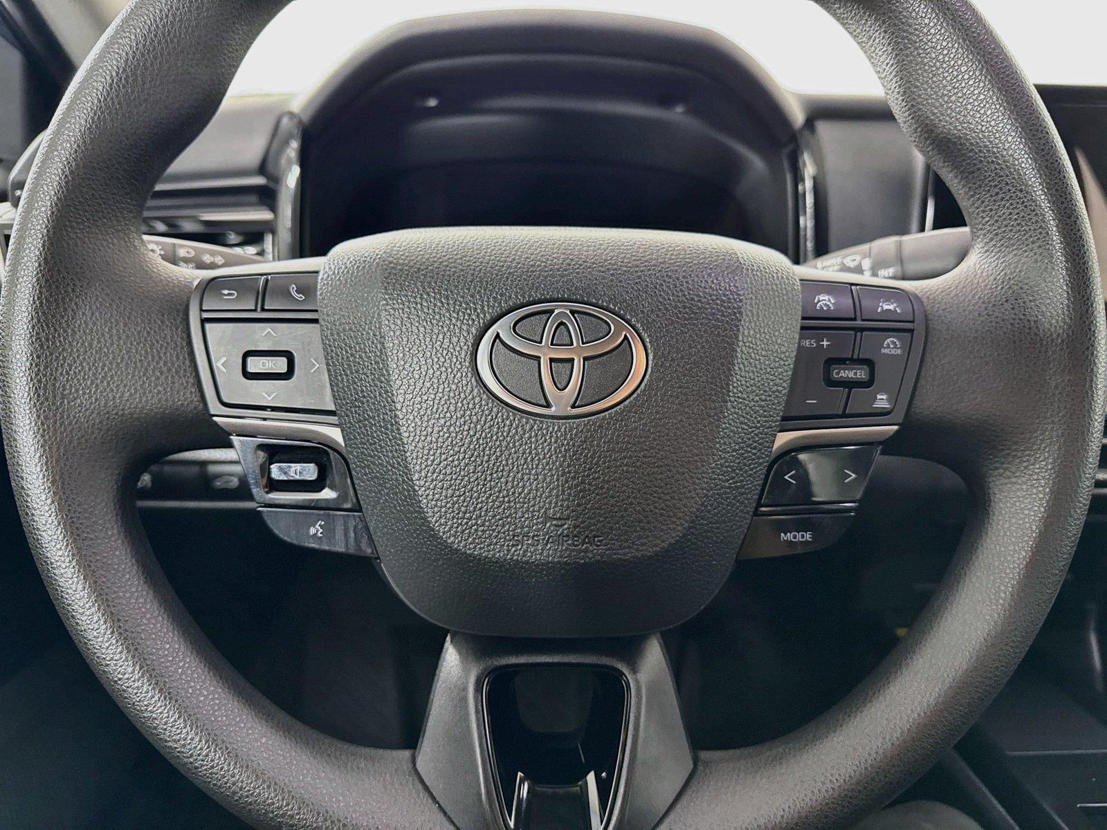 2025 Toyota Camry LE photo 15