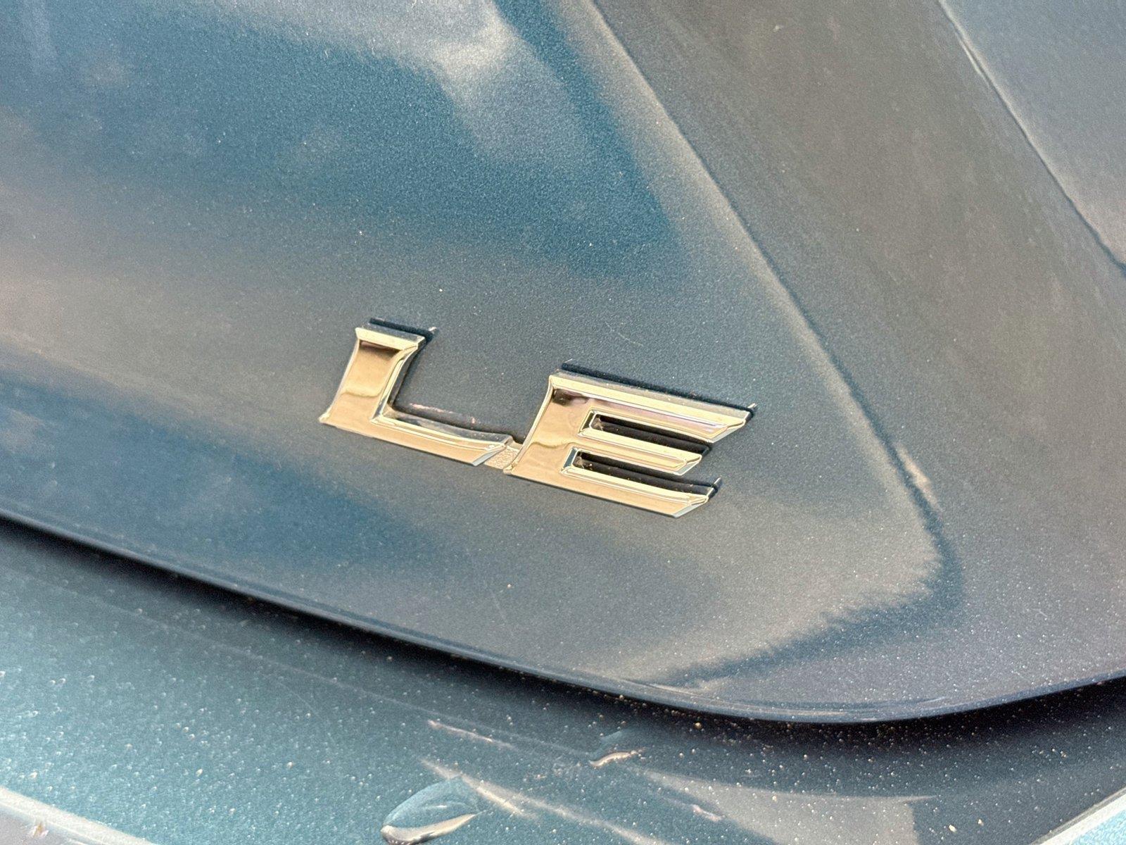 2025 Toyota Camry LE photo 13
