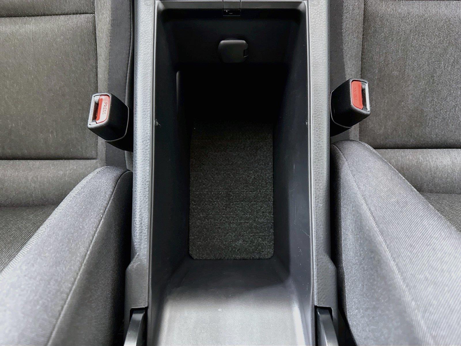 2025 Toyota Camry LE photo 31