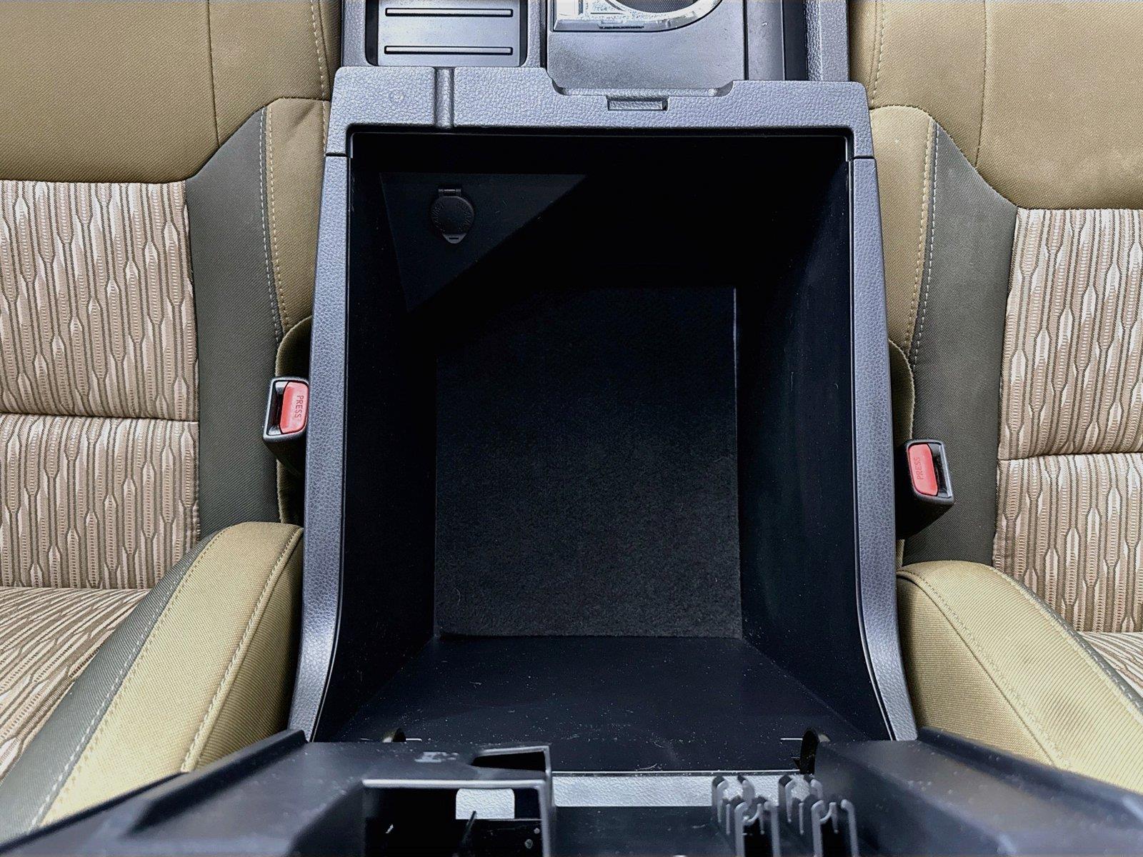 2021 Toyota Tundra SR5 photo 31