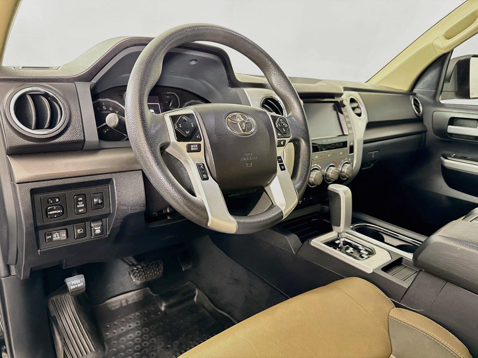 2021 Toyota Tundra SR5 photo 3