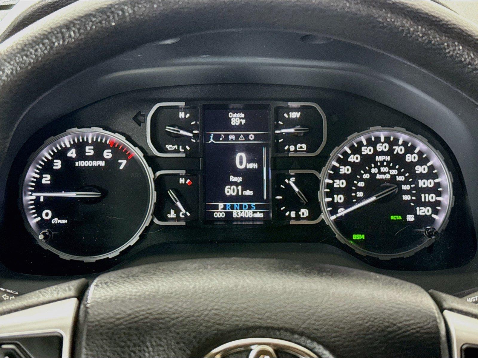 2021 Toyota Tundra SR5 photo 17
