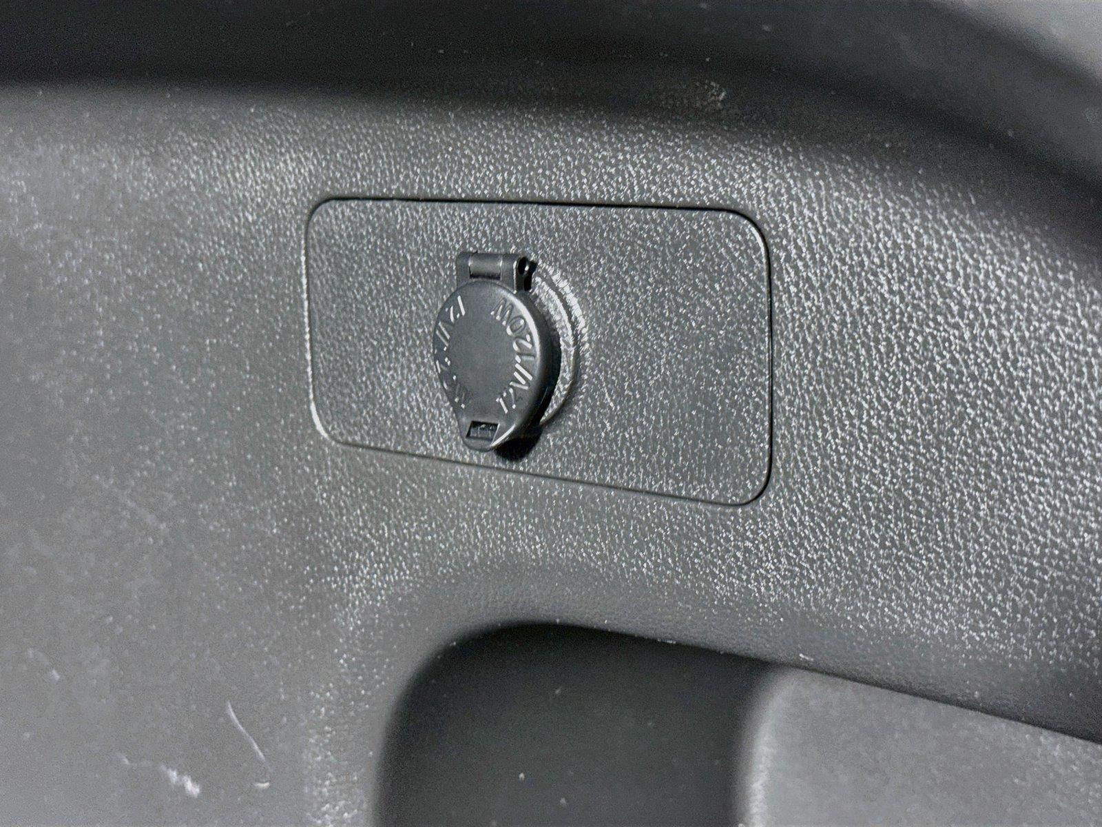 2025 Toyota RAV4 XLE photo 35
