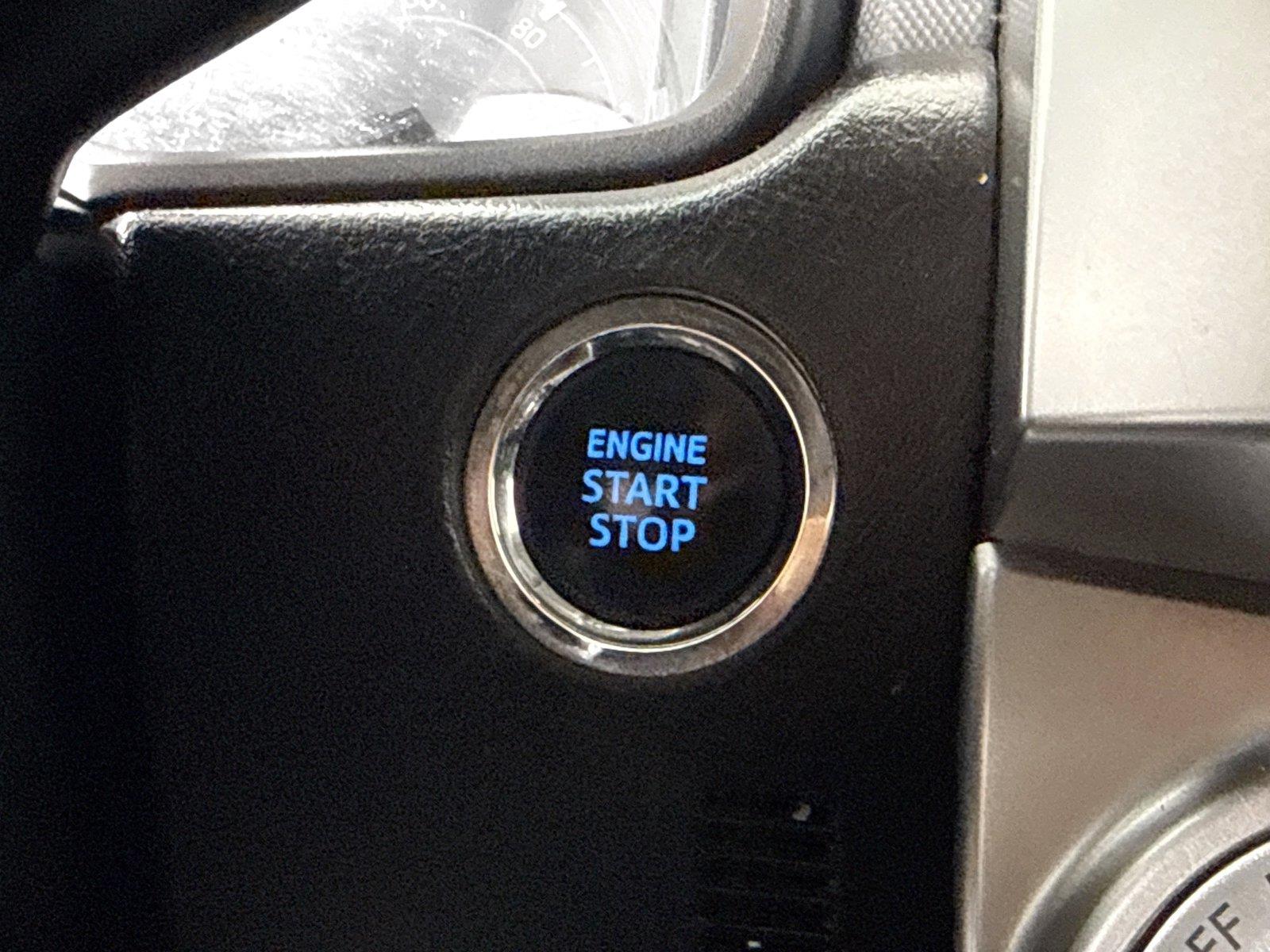 2021 Toyota 4Runner SR5 photo 19