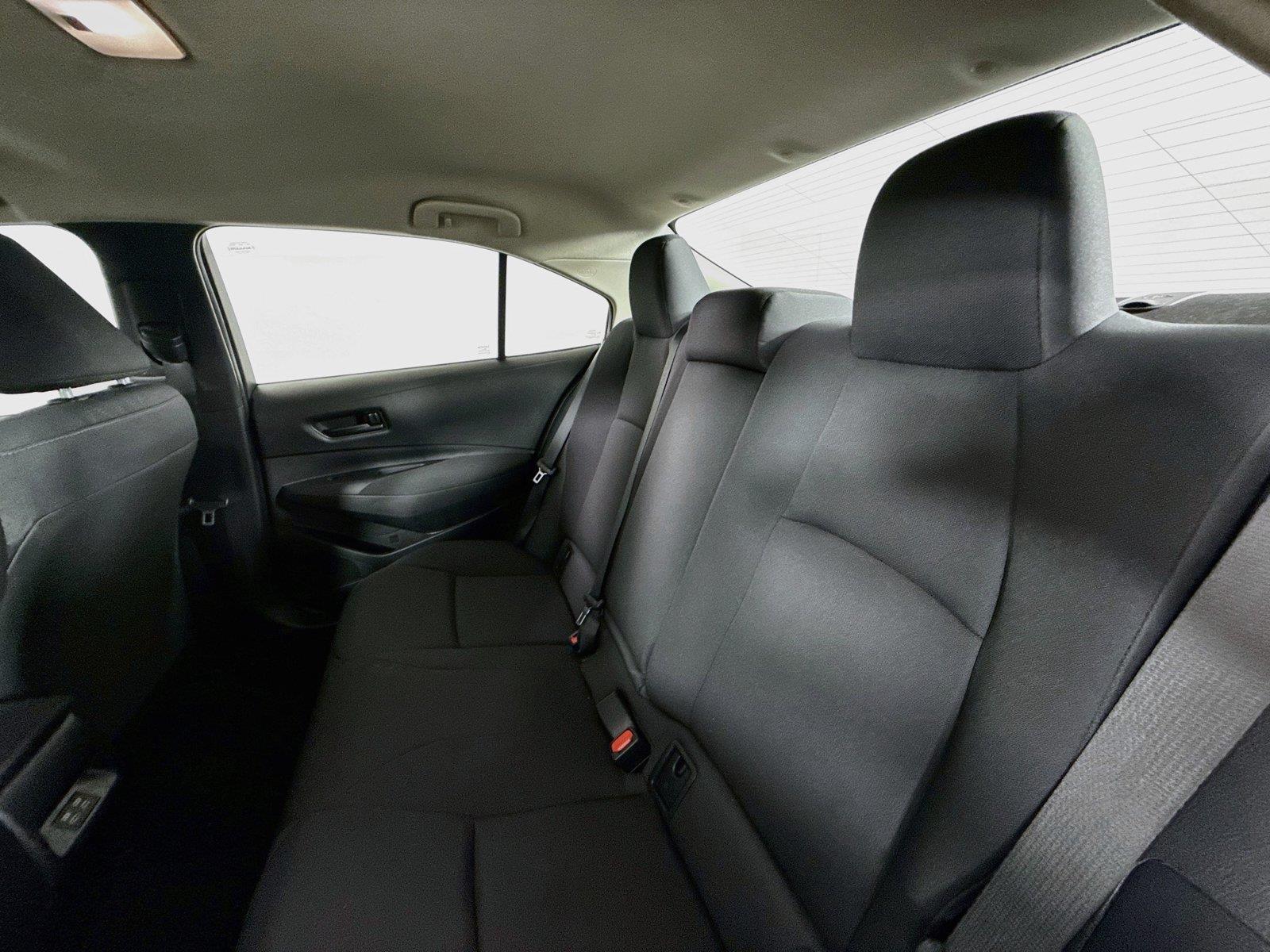 2024 Toyota Corolla LE photo 26