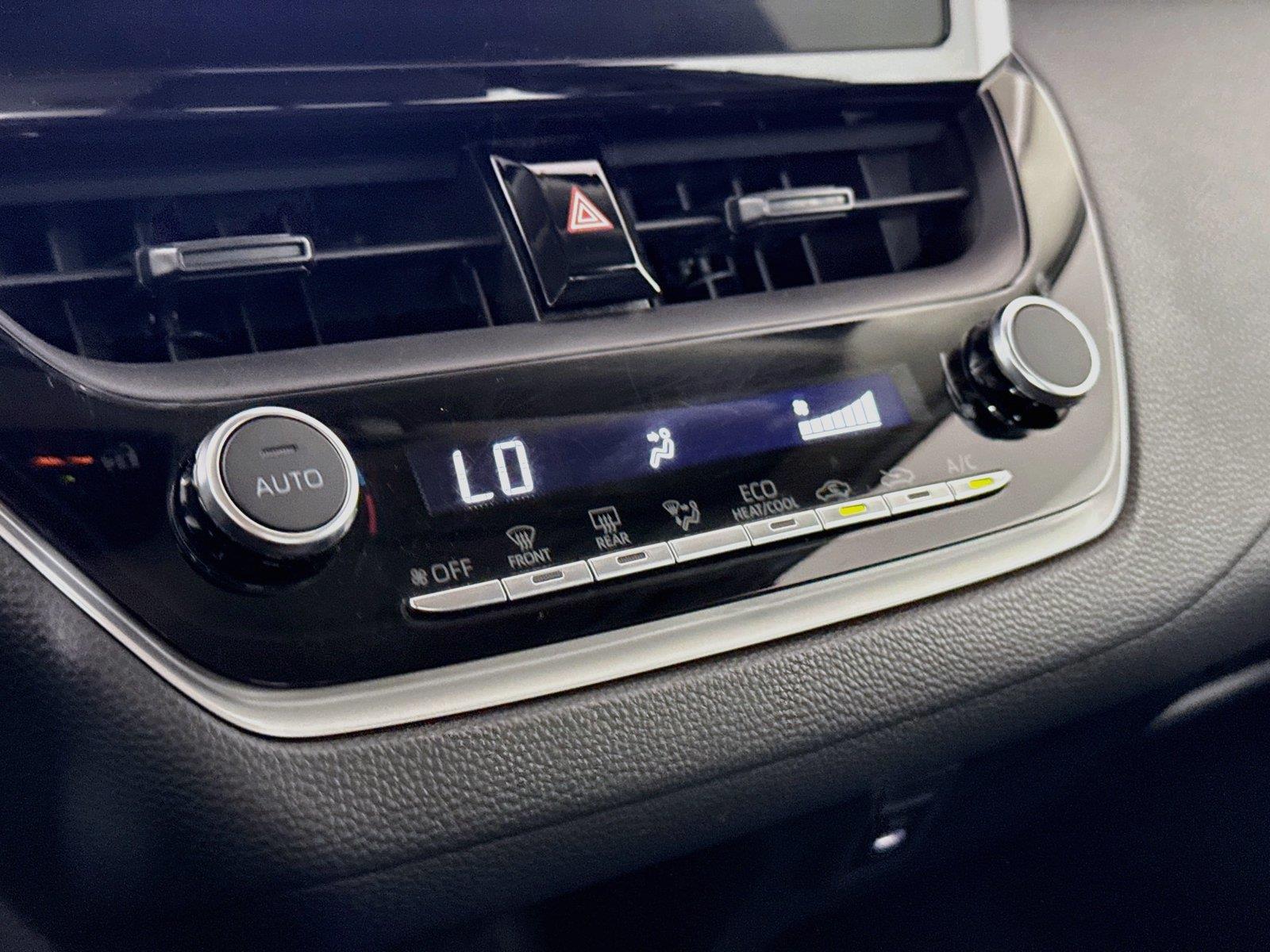 2024 Toyota Corolla LE photo 22