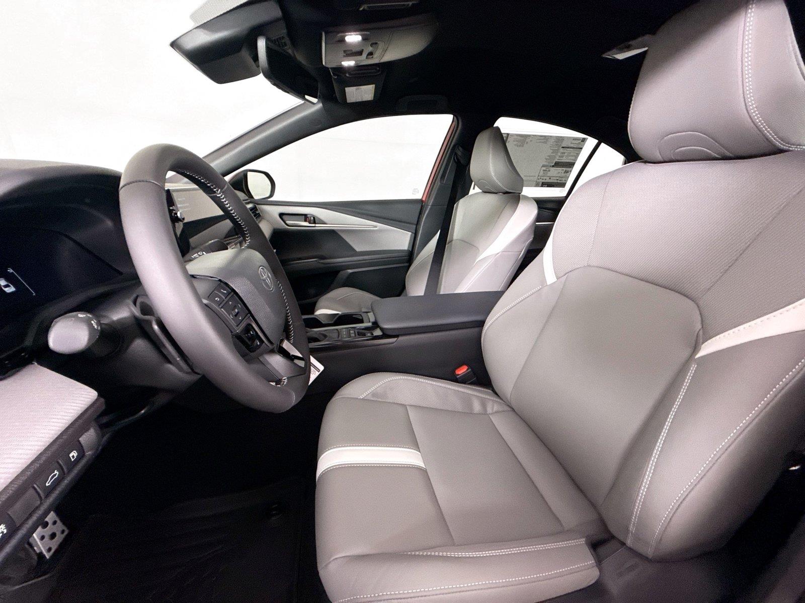 2026 TOYOTA CAMRY HYBRID photo 13