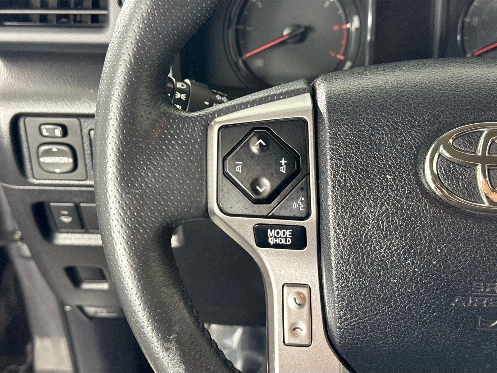 2021 Toyota 4Runner SR5 photo 15