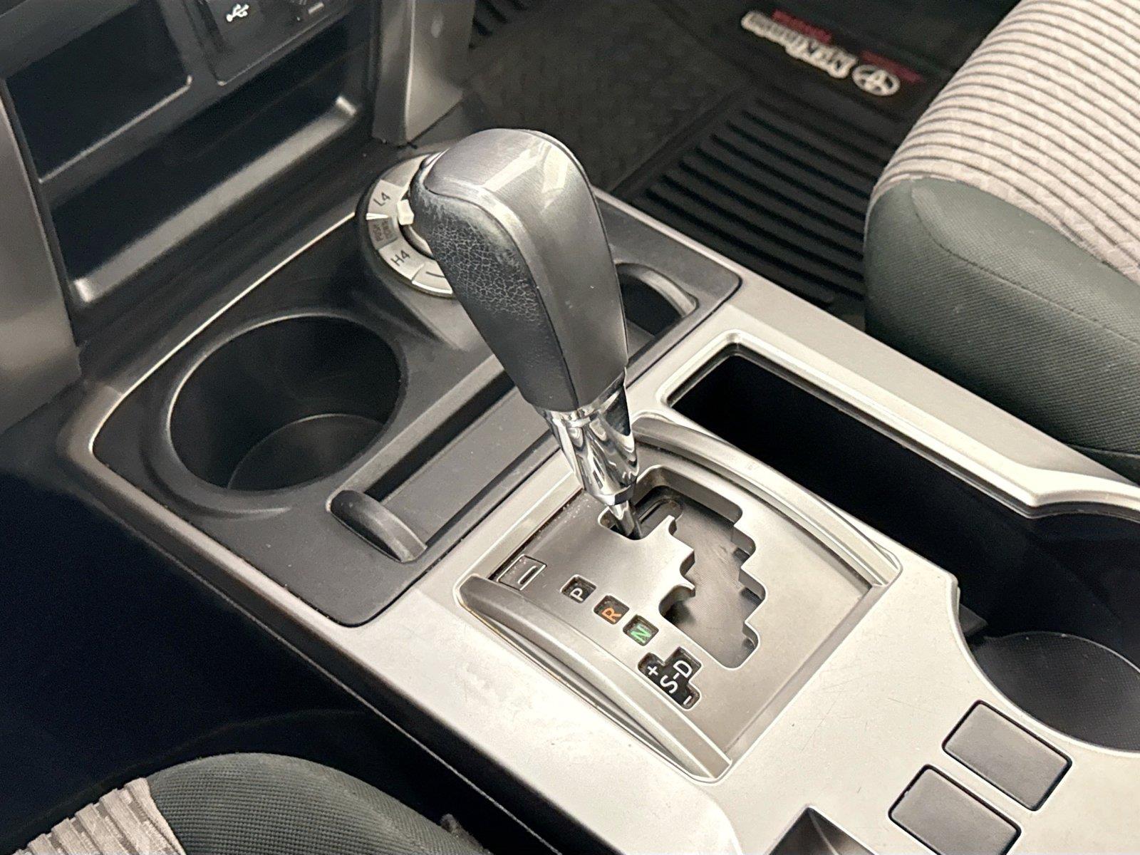 2021 Toyota 4Runner SR5 photo 23