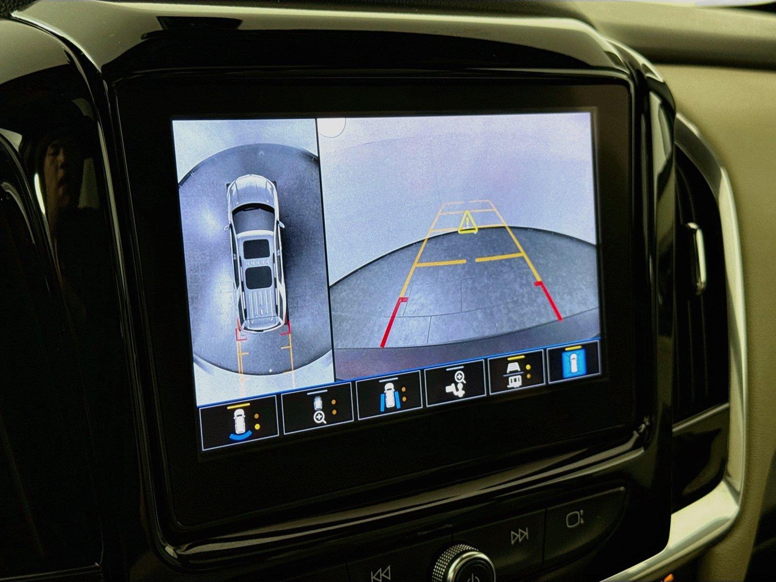 2022 Chevrolet Traverse Premier photo 25