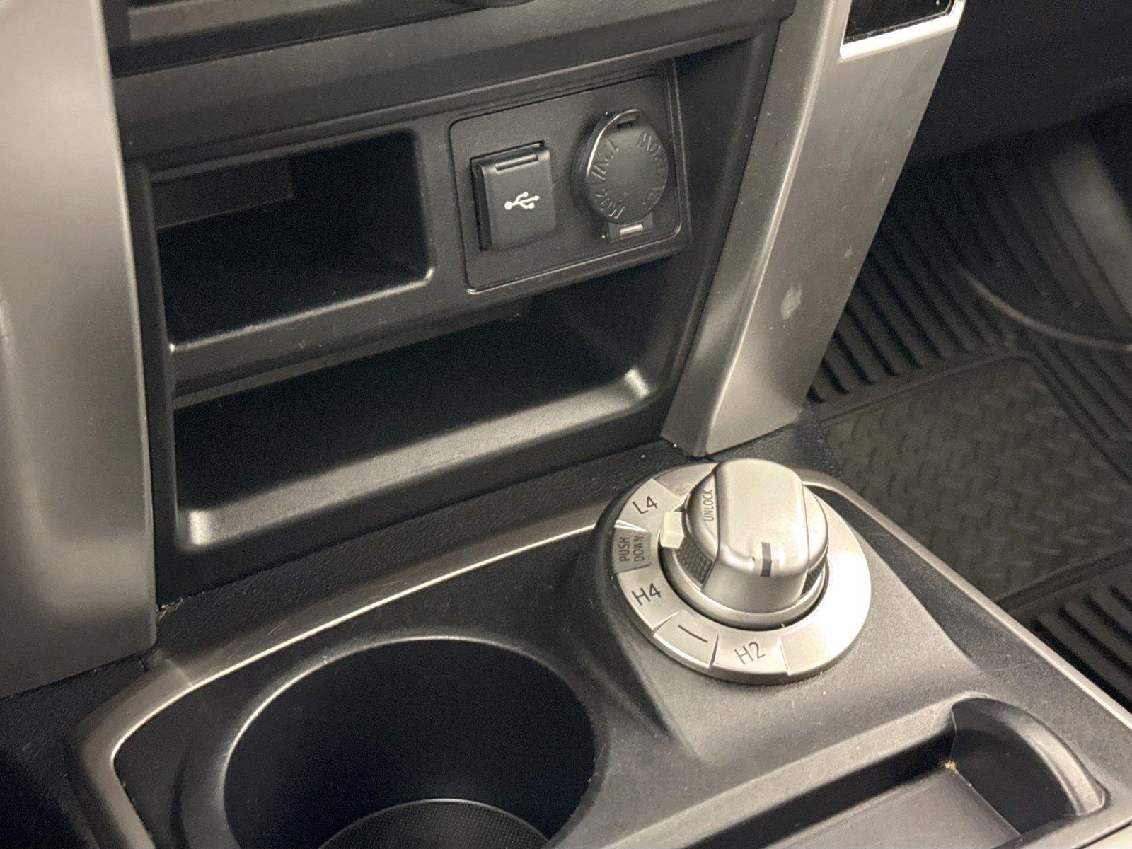 2021 Toyota 4Runner SR5 photo 24