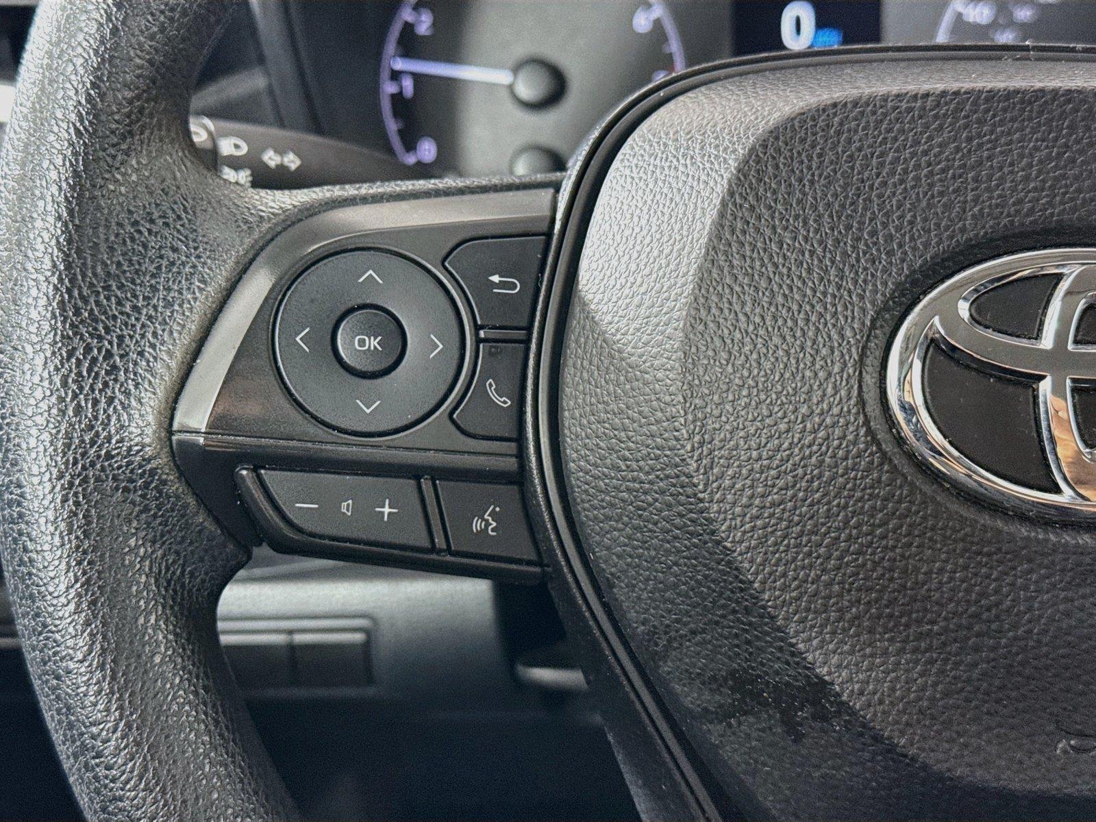 2024 Toyota Corolla LE photo 16