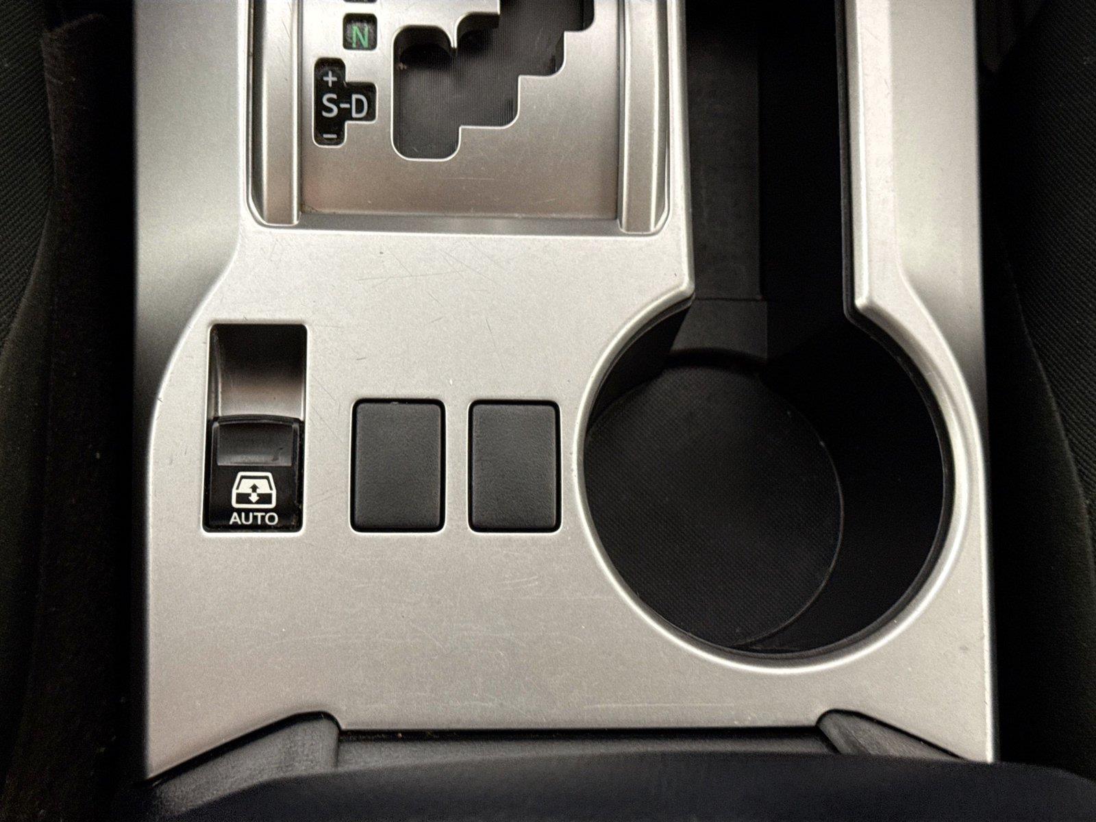 2021 Toyota 4Runner SR5 photo 25