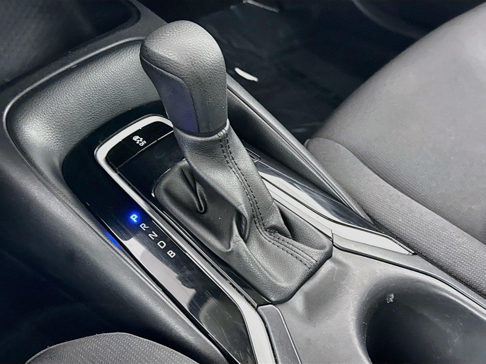 2024 Toyota Corolla LE photo 23