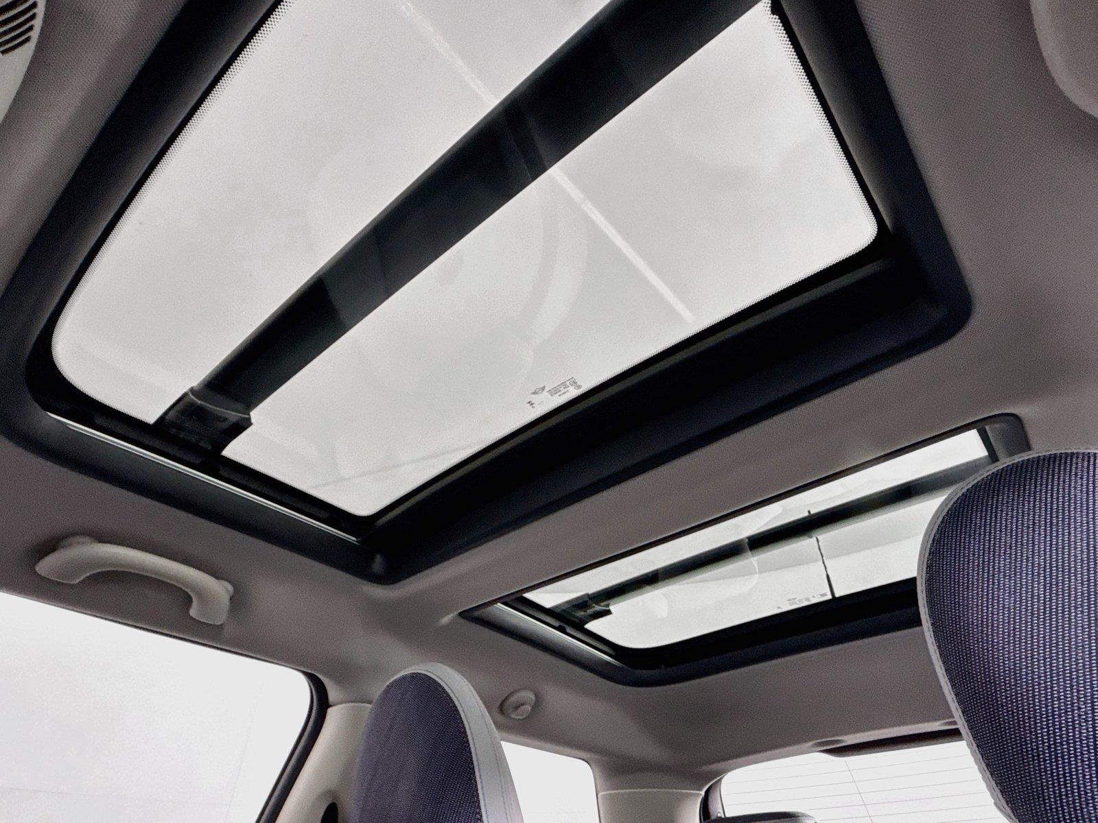 2025 MINI Hardtop 2 Door Cooper S photo 5
