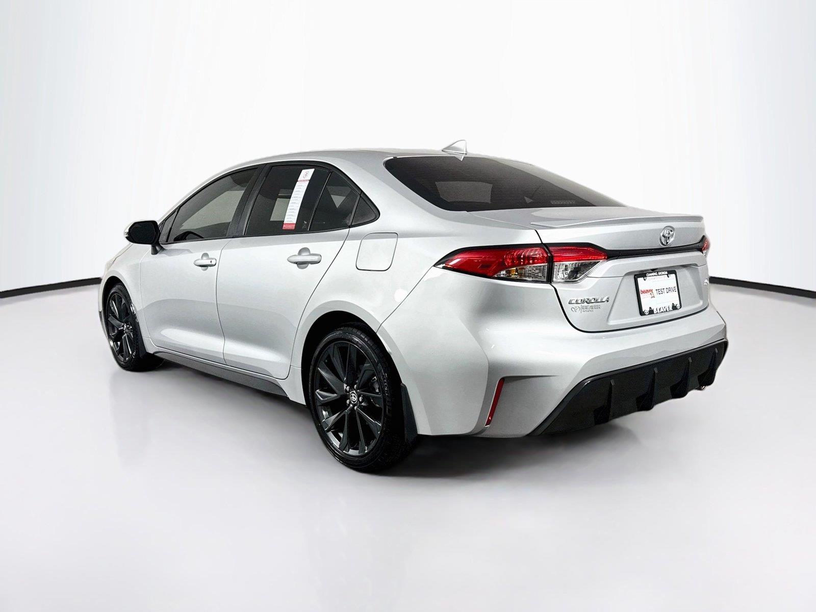 2025 Toyota Corolla SE photo 11