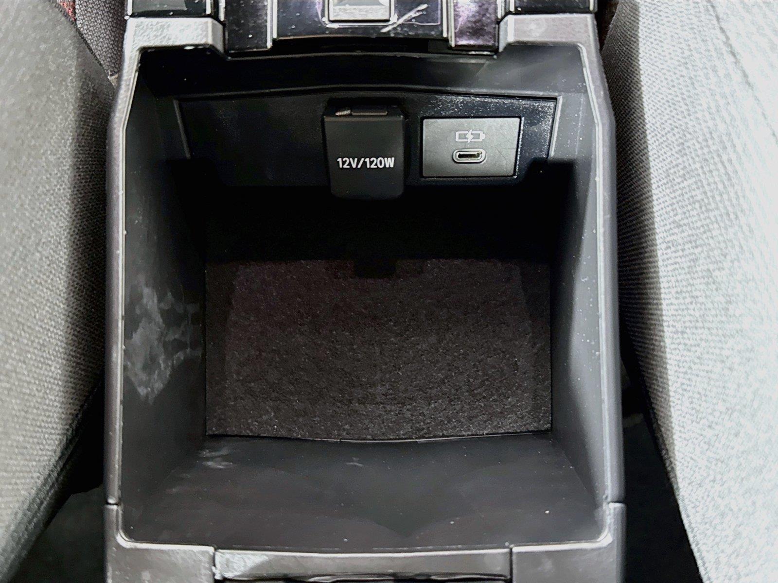 2025 Toyota Corolla SE photo 30