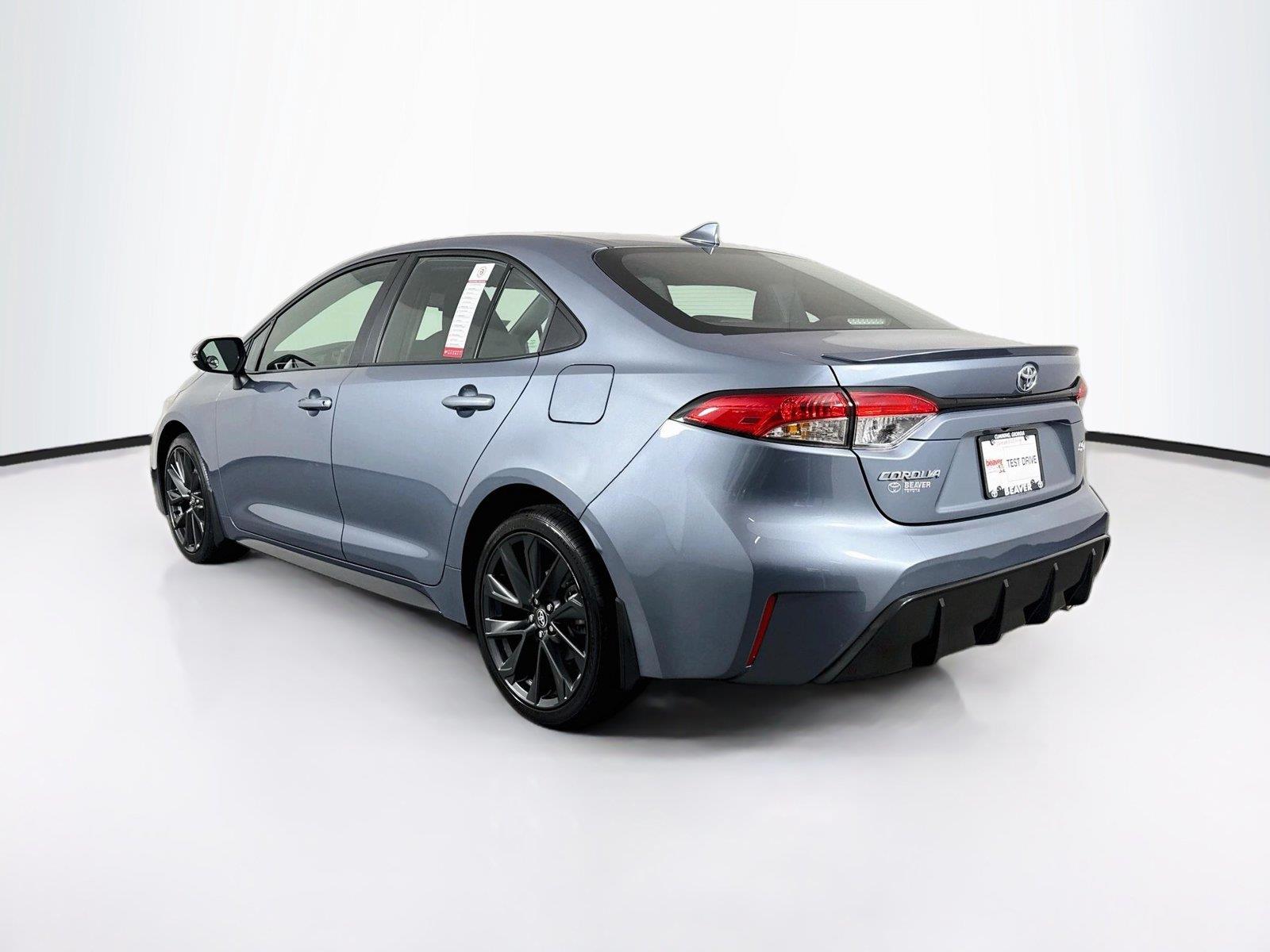 2025 Toyota Corolla SE photo 11