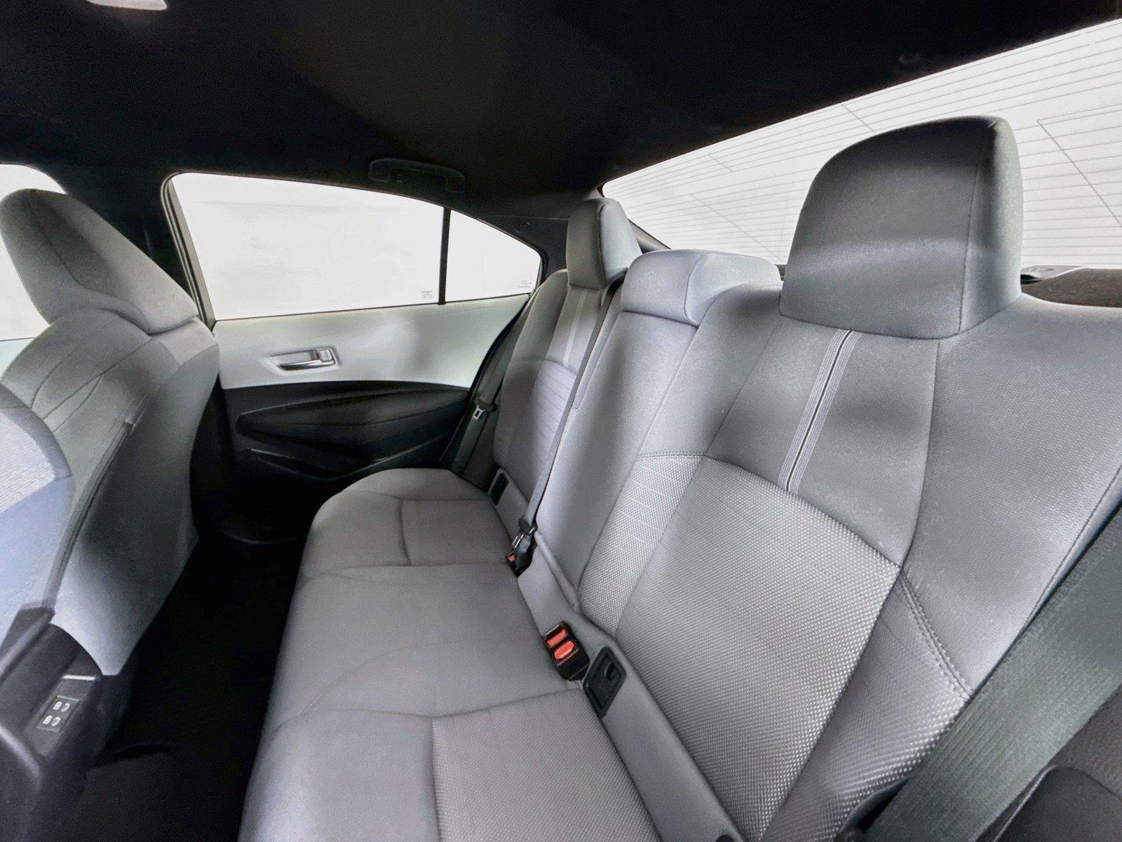 2025 Toyota Corolla SE photo 27