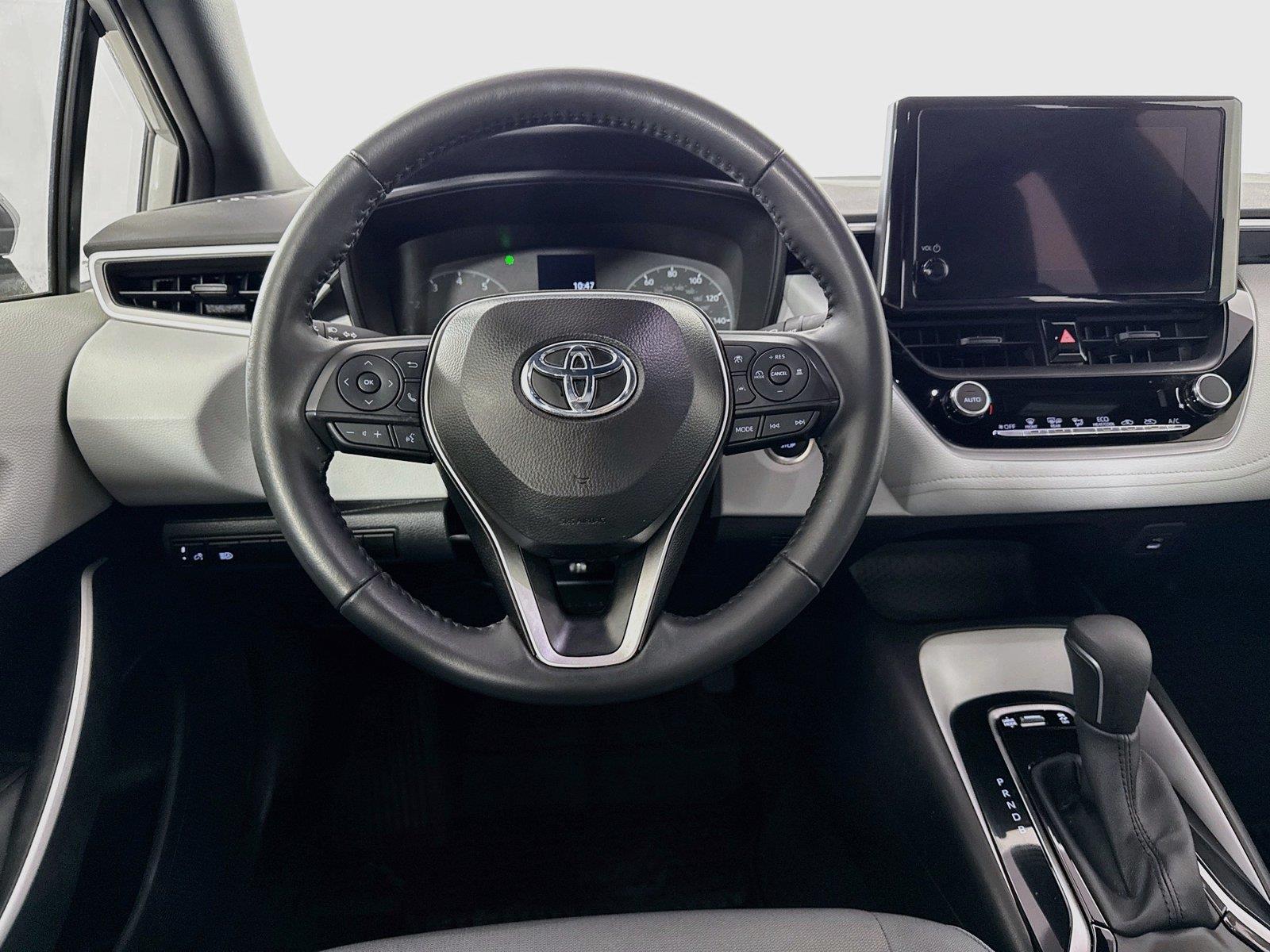 2025 Toyota Corolla SE photo 28