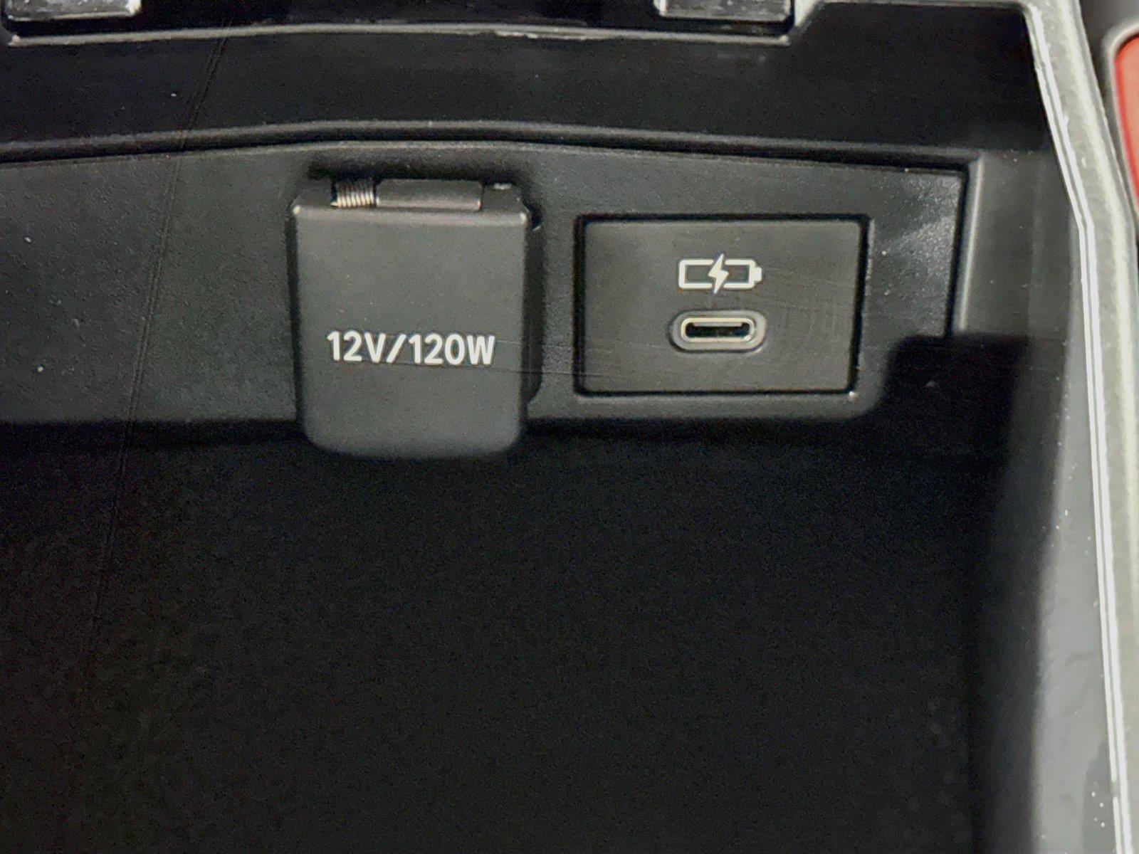 2025 Toyota Corolla SE photo 31