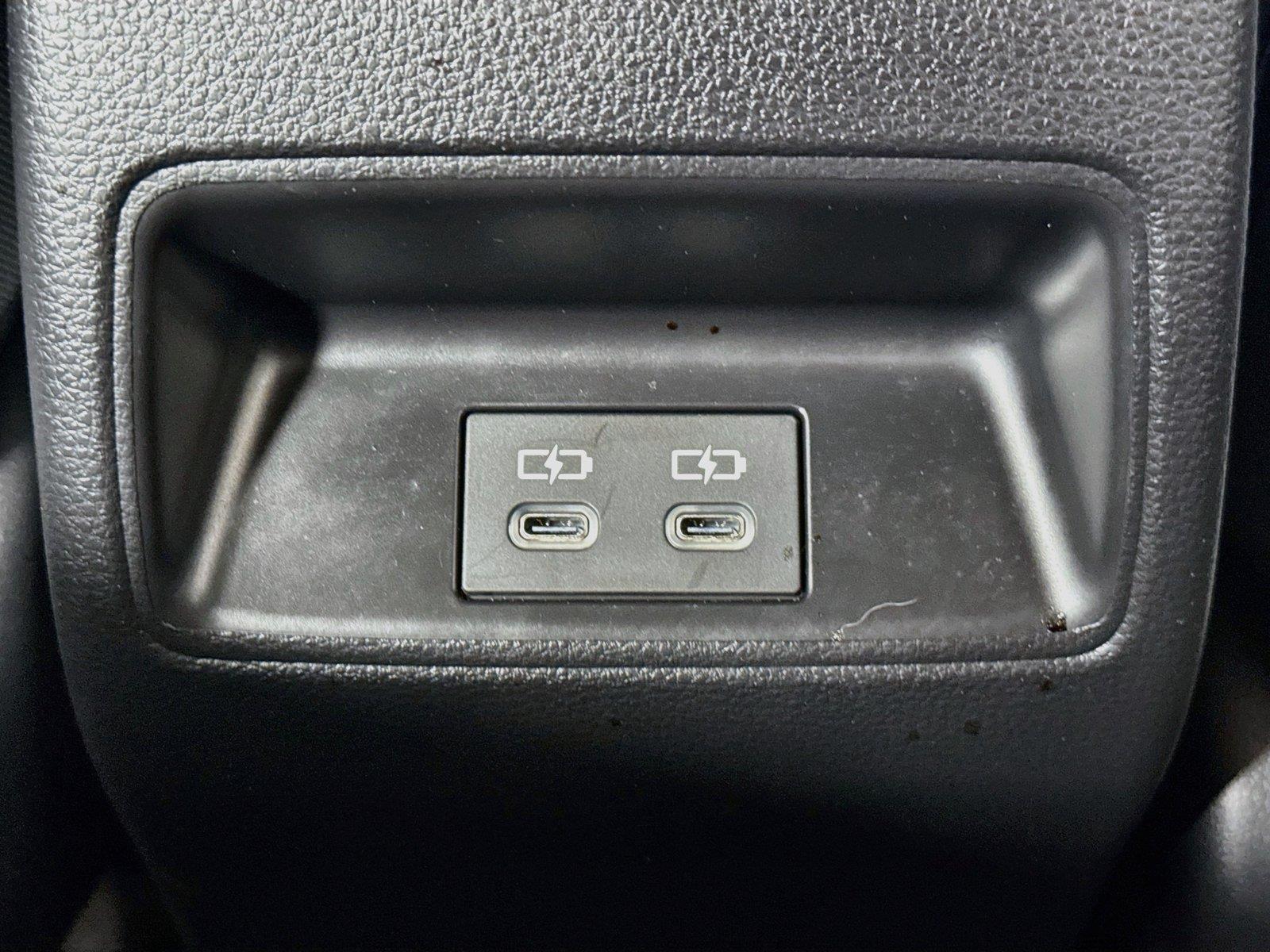 2025 Toyota Corolla SE photo 33