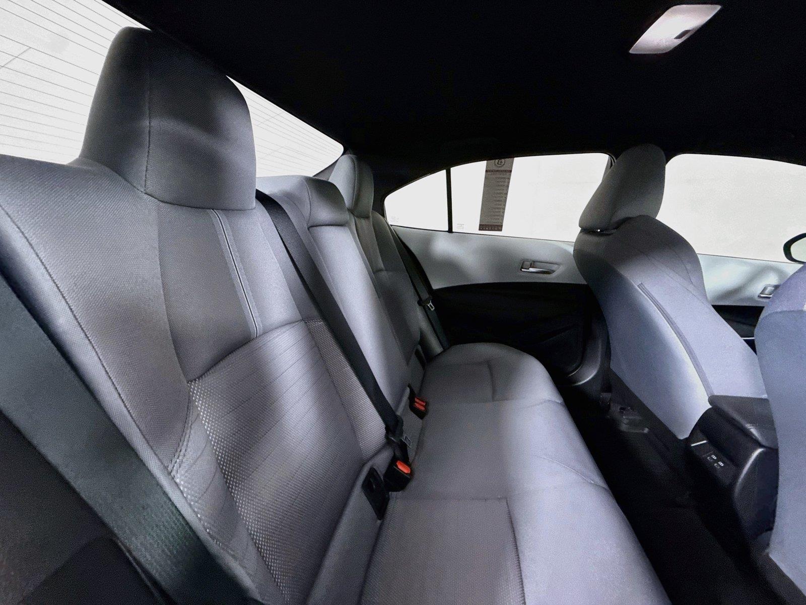 2025 Toyota Corolla SE photo 37