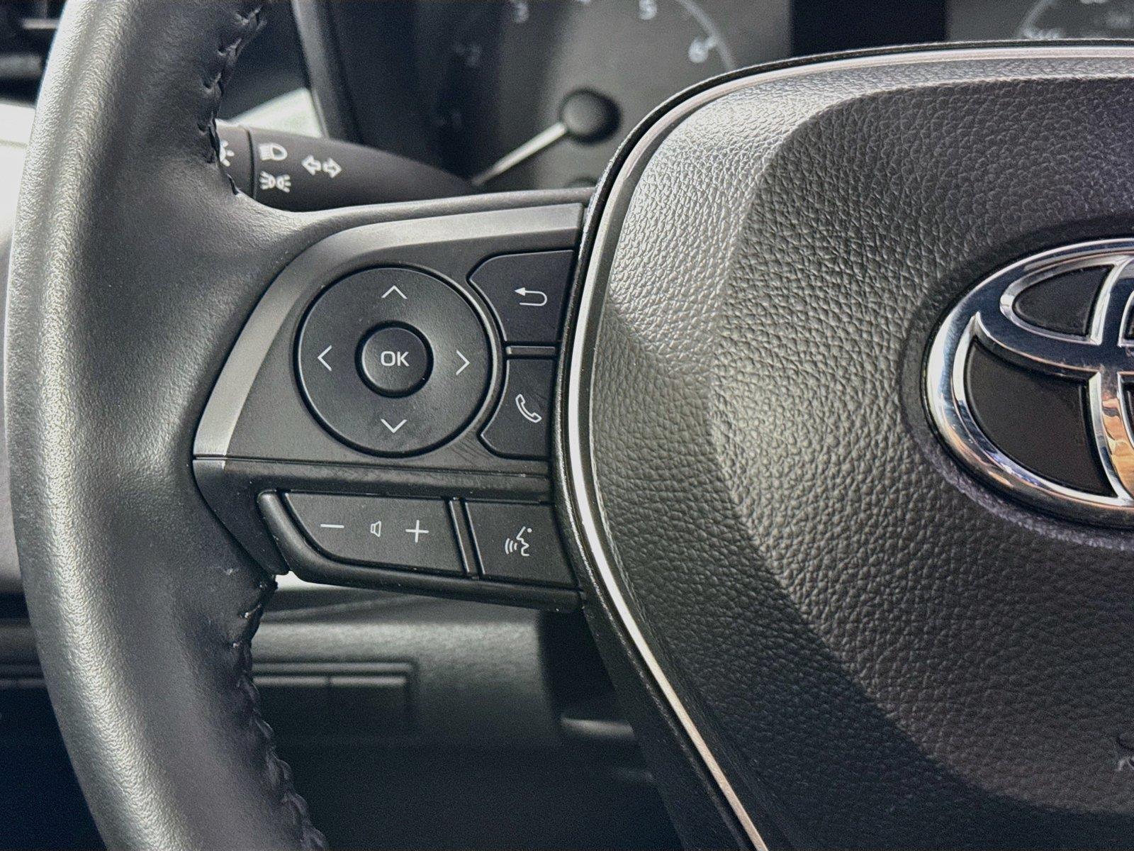 2025 Toyota Corolla SE photo 16