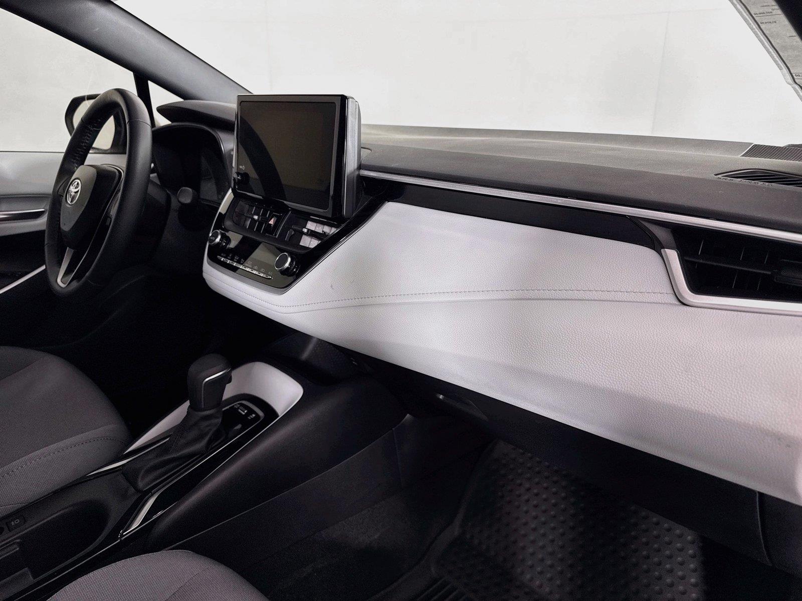 2025 Toyota Corolla SE photo 39