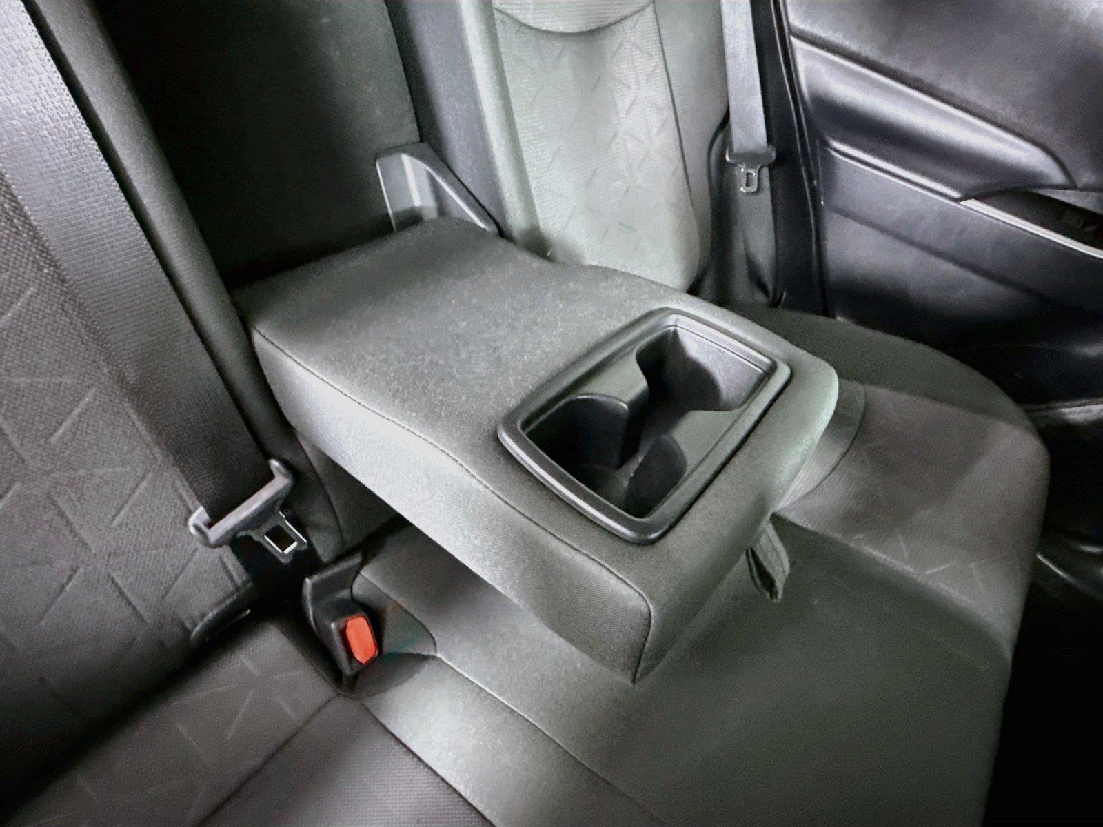 2025 Toyota RAV4 XLE photo 36