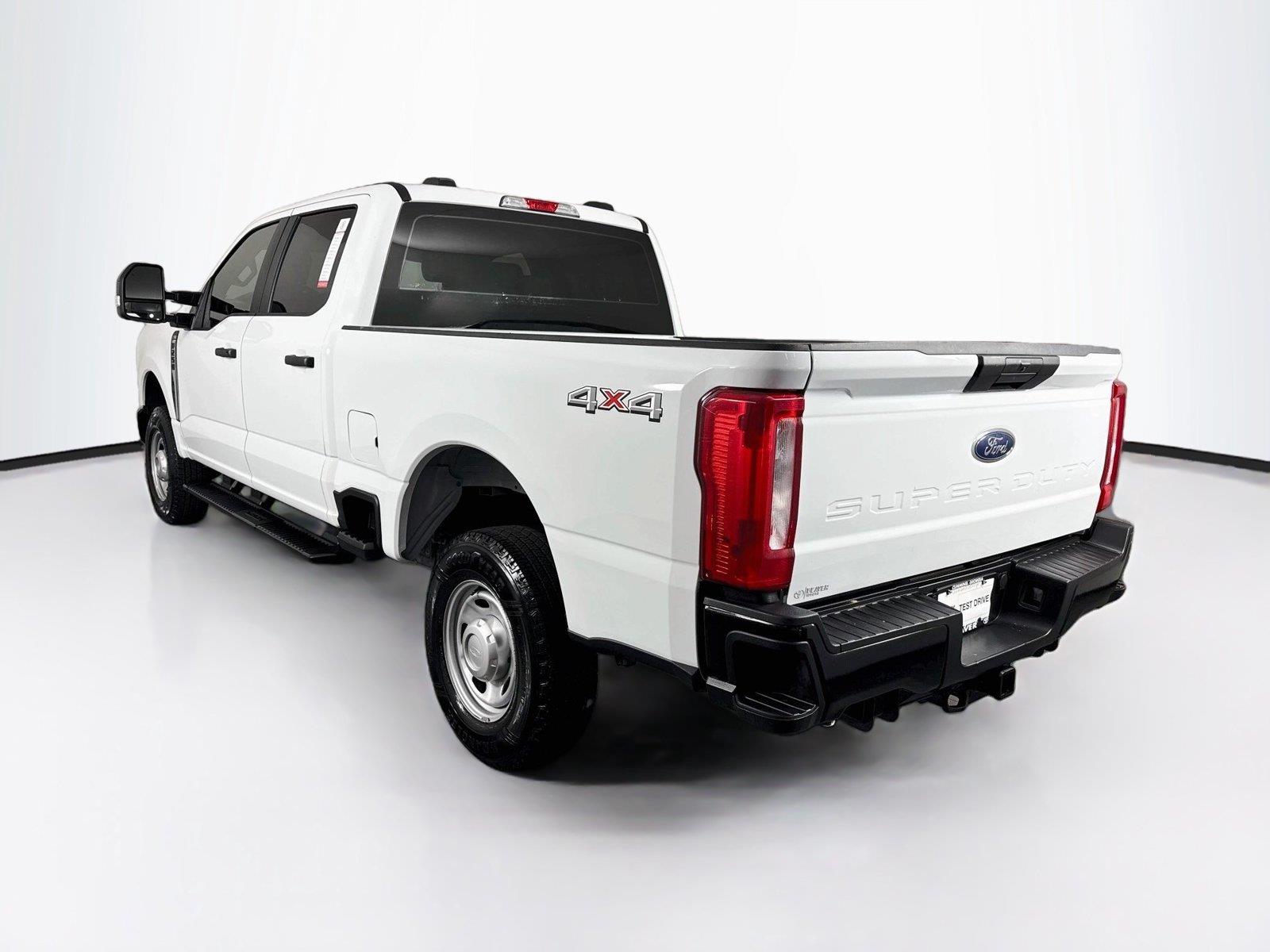 2026 Ford Super Duty F-250 SRW XL photo 9