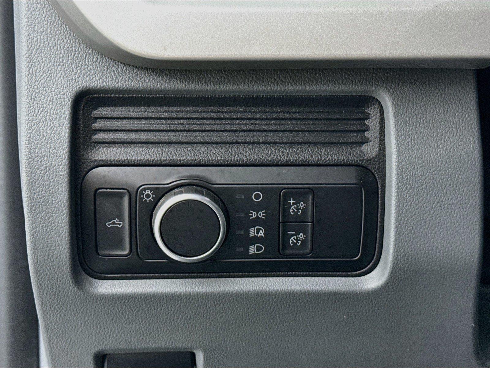 2026 Ford Super Duty F-250 SRW XL photo 12