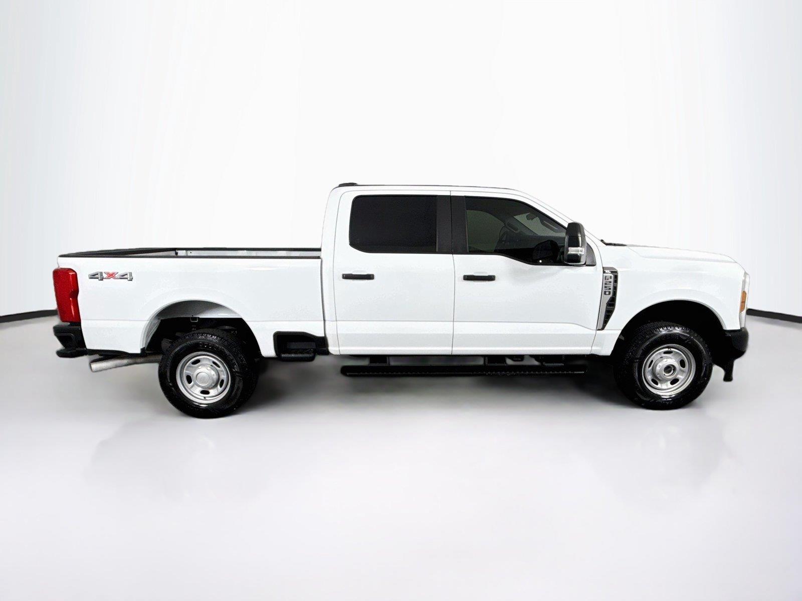 2026 Ford Super Duty F-250 SRW XL photo 7