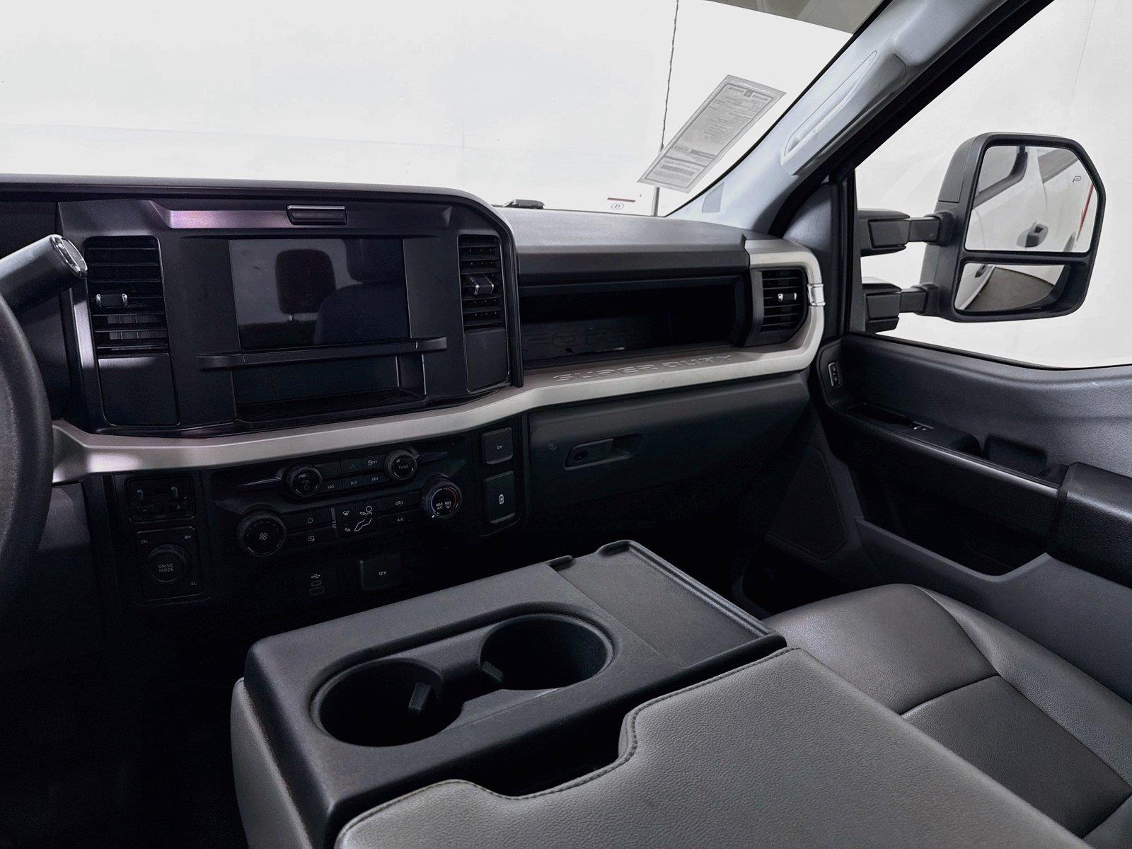 2026 Ford Super Duty F-250 SRW XL photo 26