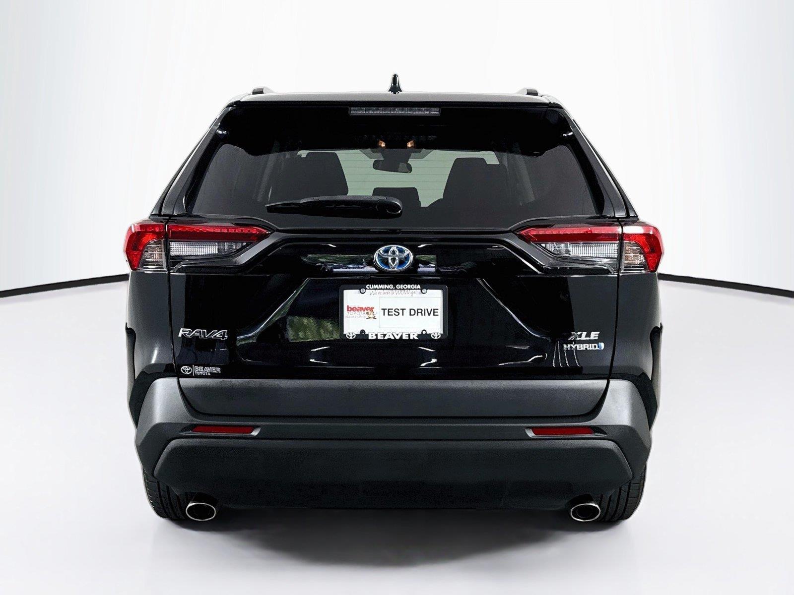 2021 Toyota RAV4 Hybrid XLE photo 9