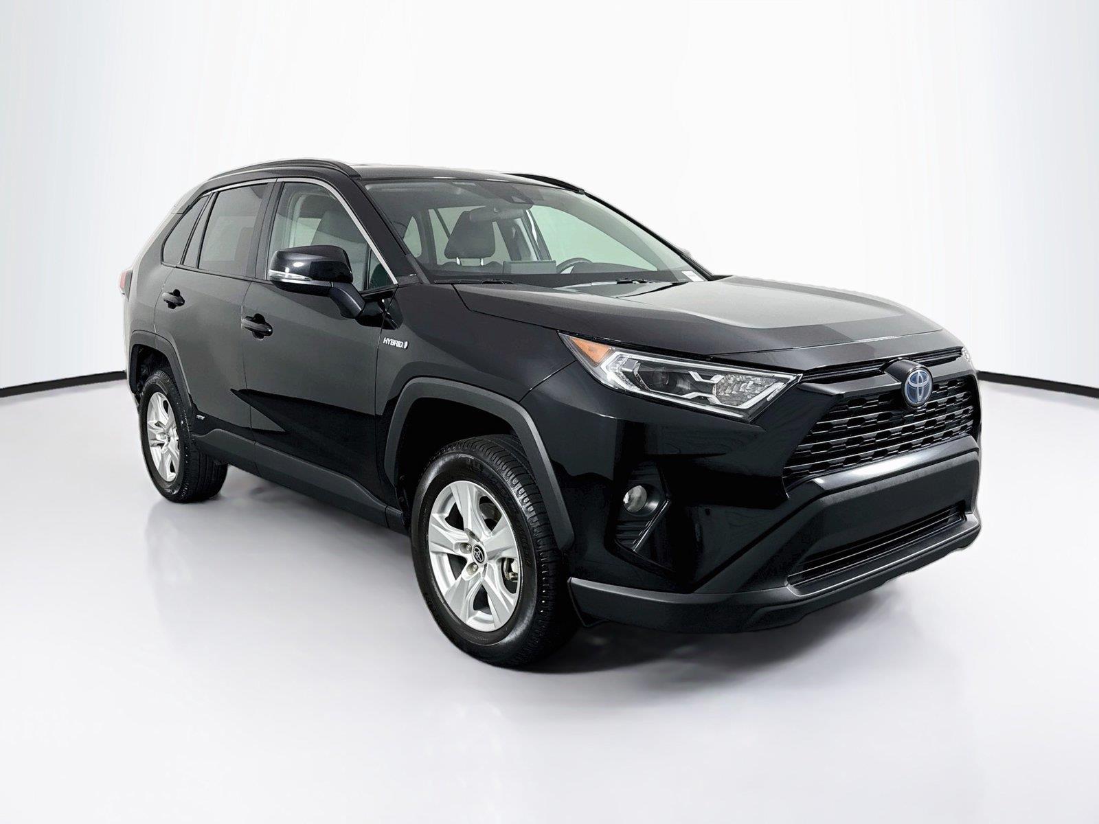 2021 Toyota RAV4 Hybrid XLE photo 7