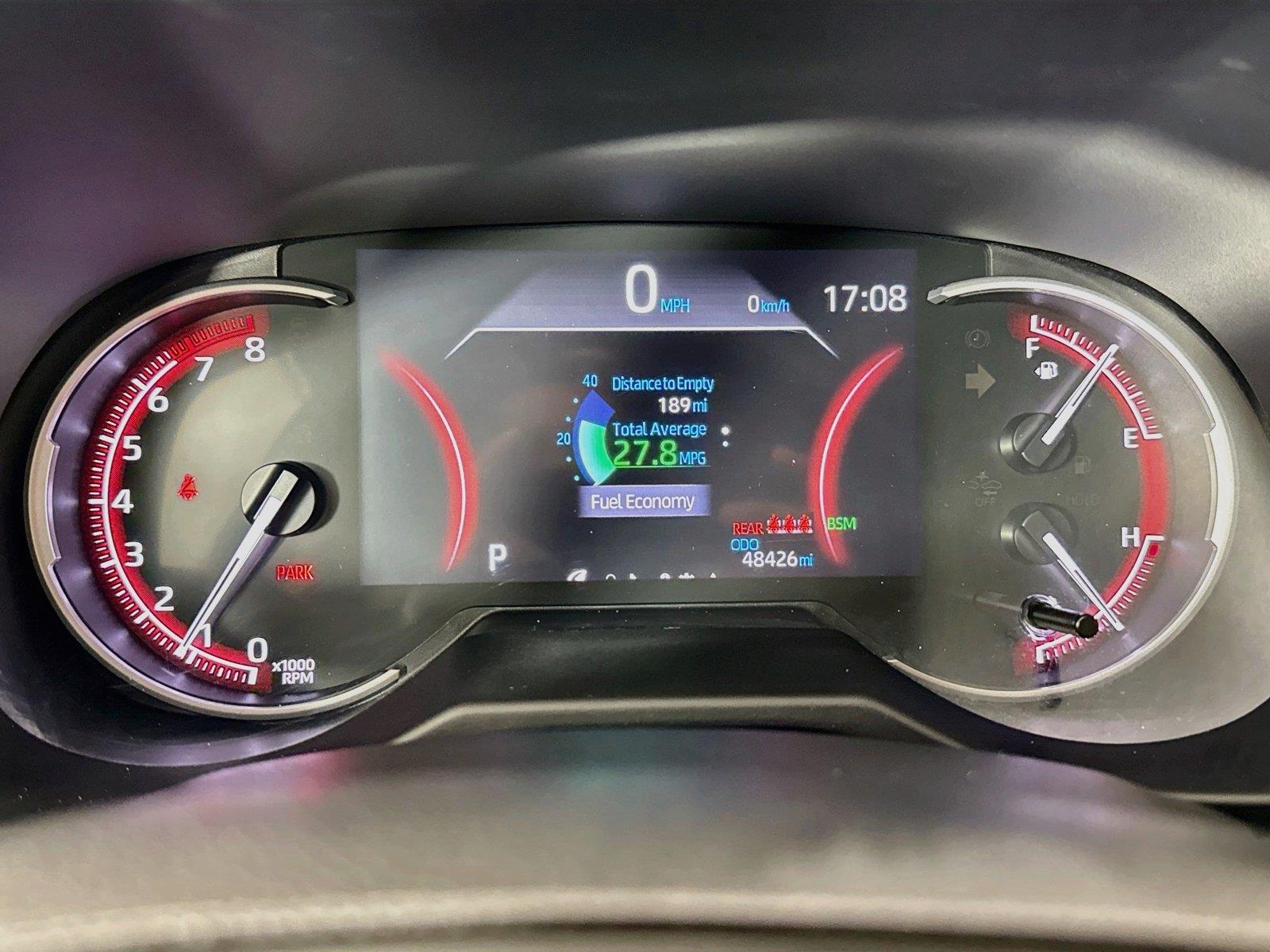 2025 Toyota RAV4 XLE photo 19