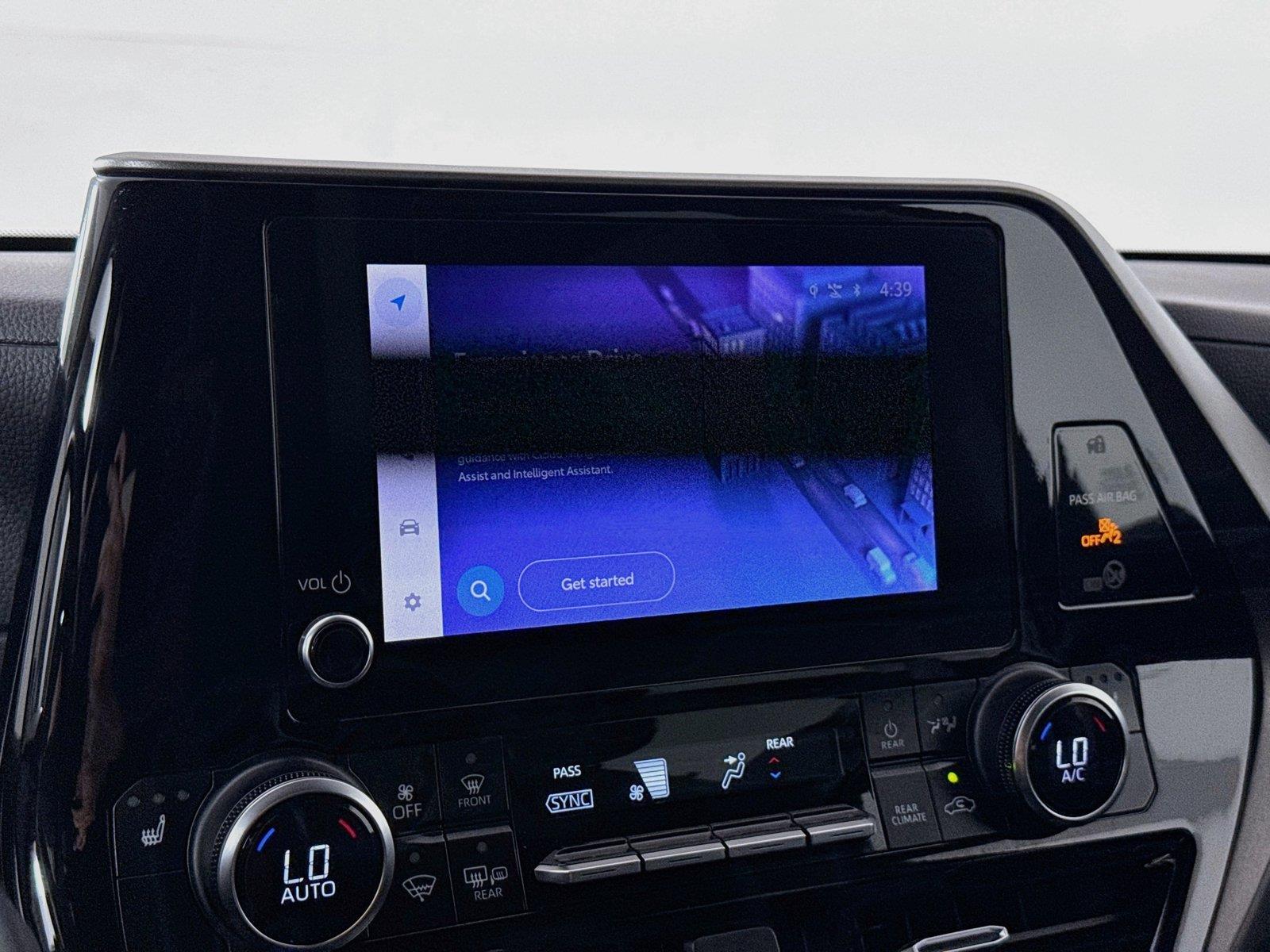 2023 Toyota Highlander XLE photo 6