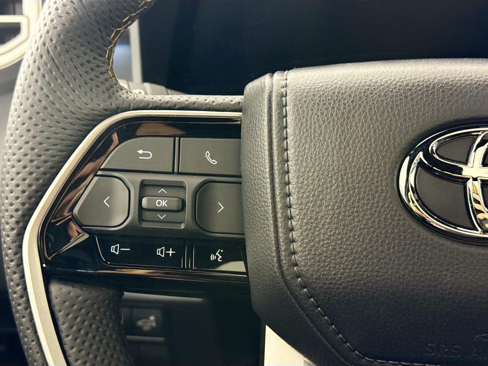 2026 Toyota Sequoia Capstone photo 32