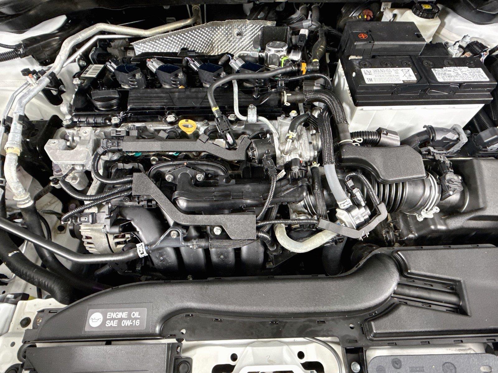 2022 Toyota Corolla Cross L photo 37
