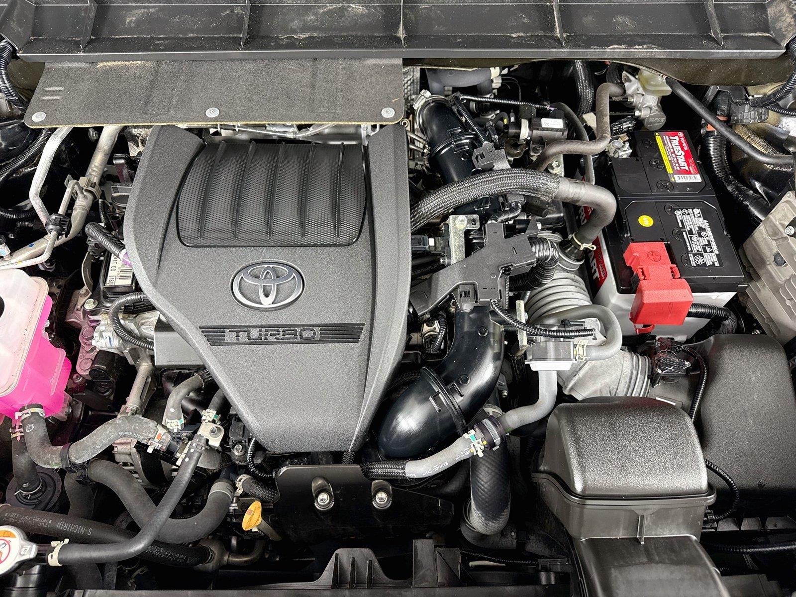 2023 Toyota Highlander L photo 39