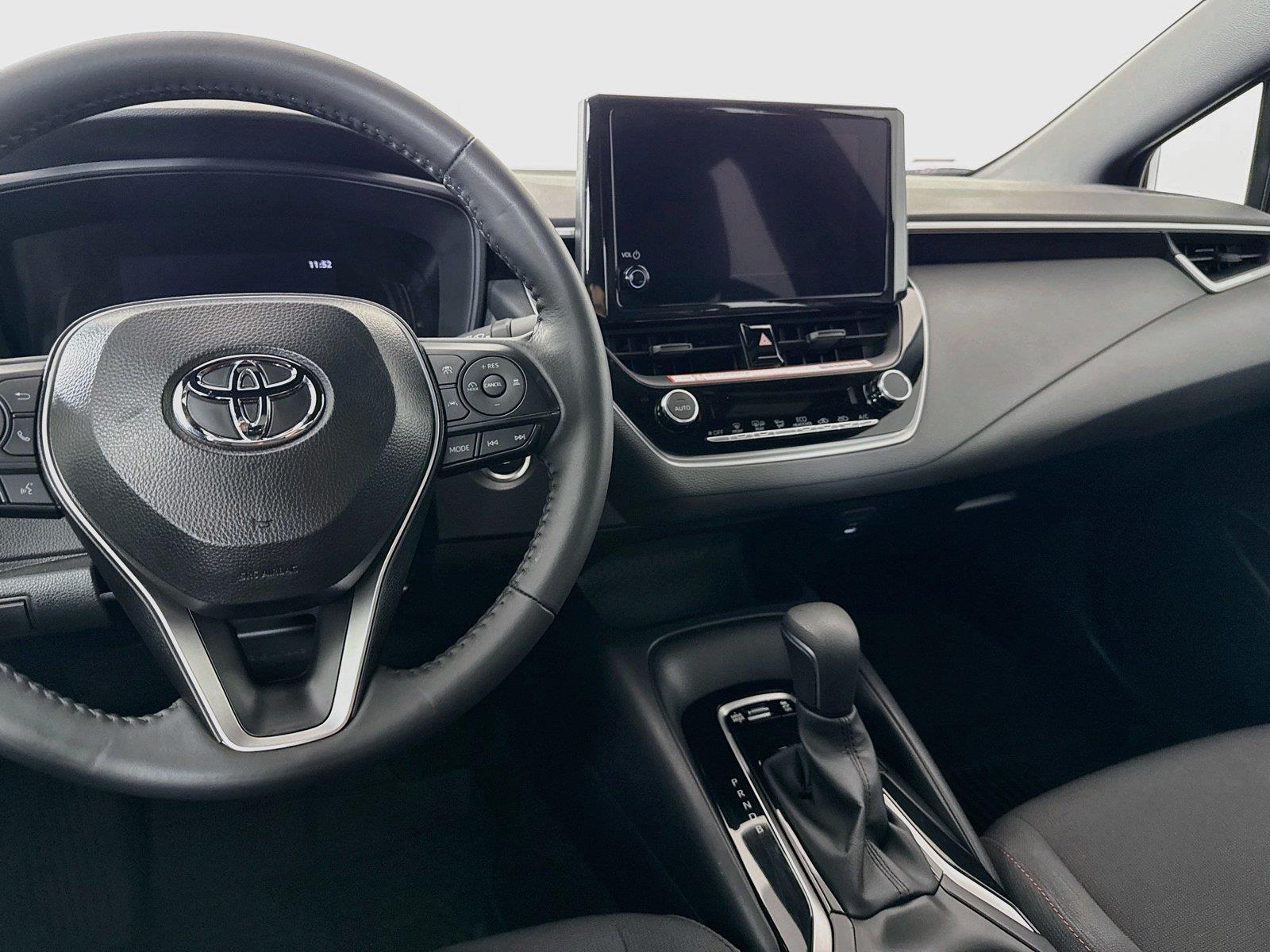 2026 Toyota Corolla SE photo 28