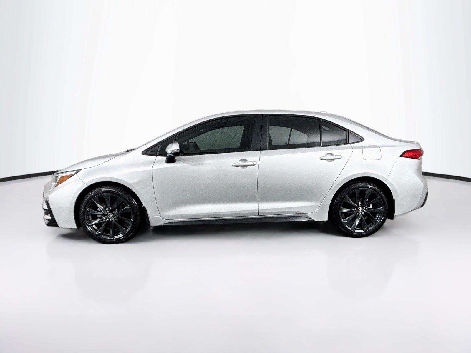 2026 Toyota Corolla SE photo 12