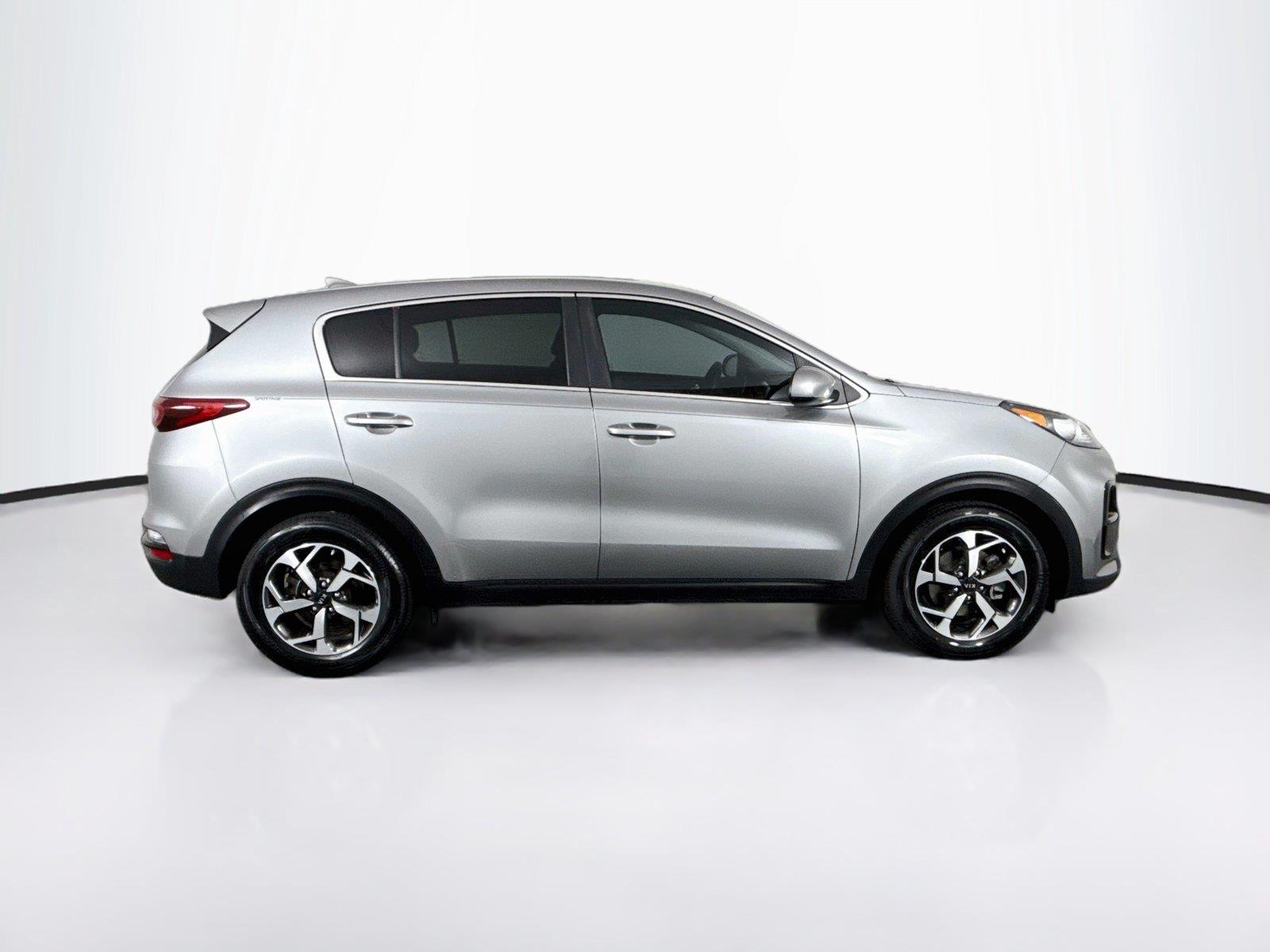2020 Kia Sportage LX photo 8