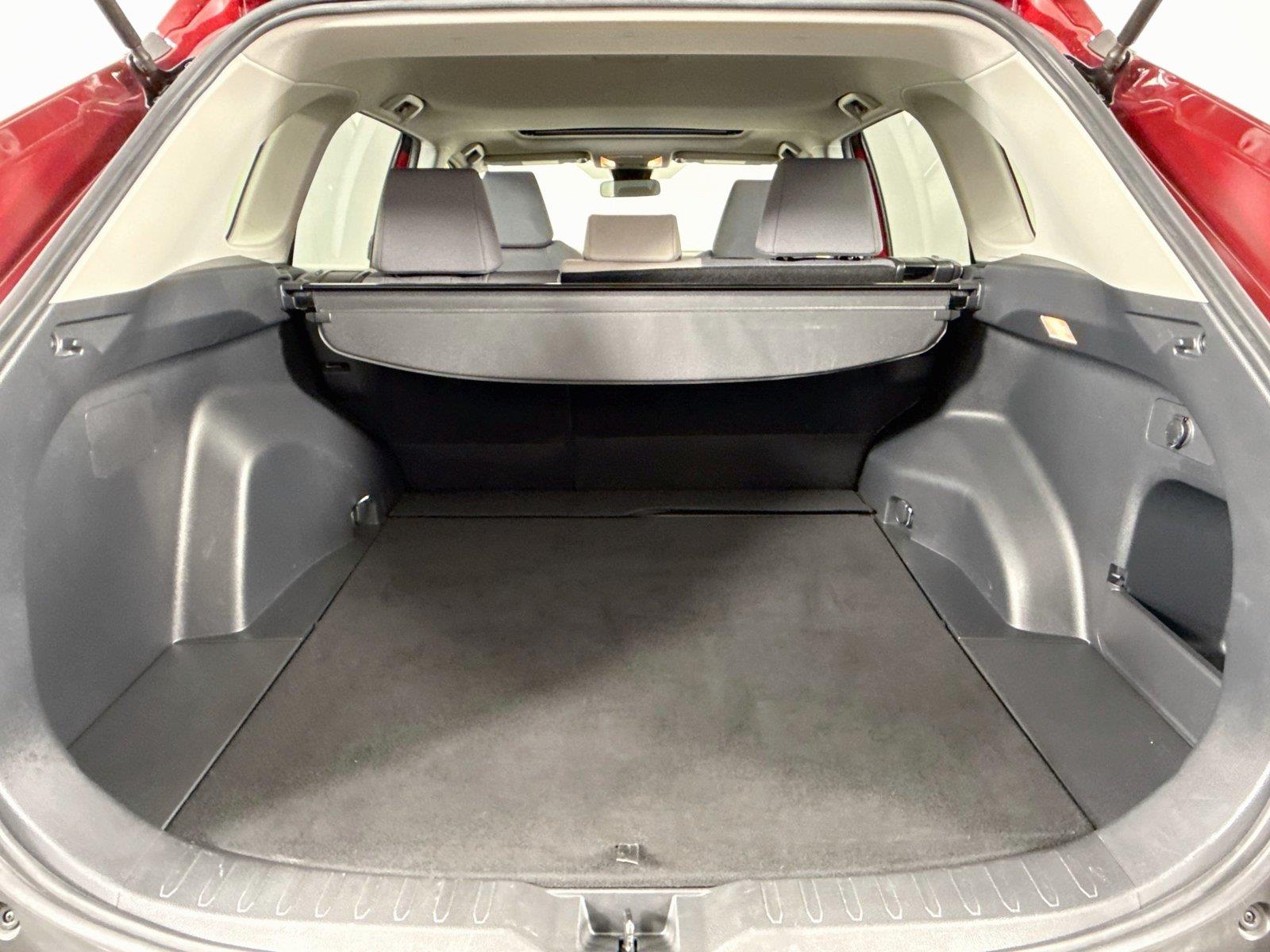 2019 Toyota RAV4 XLE photo 35