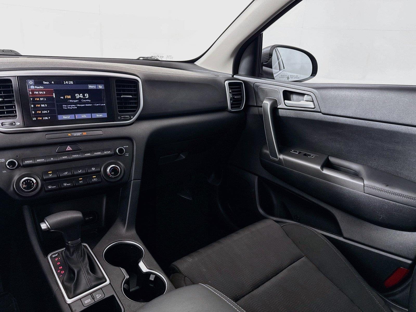 2020 Kia Sportage LX photo 29