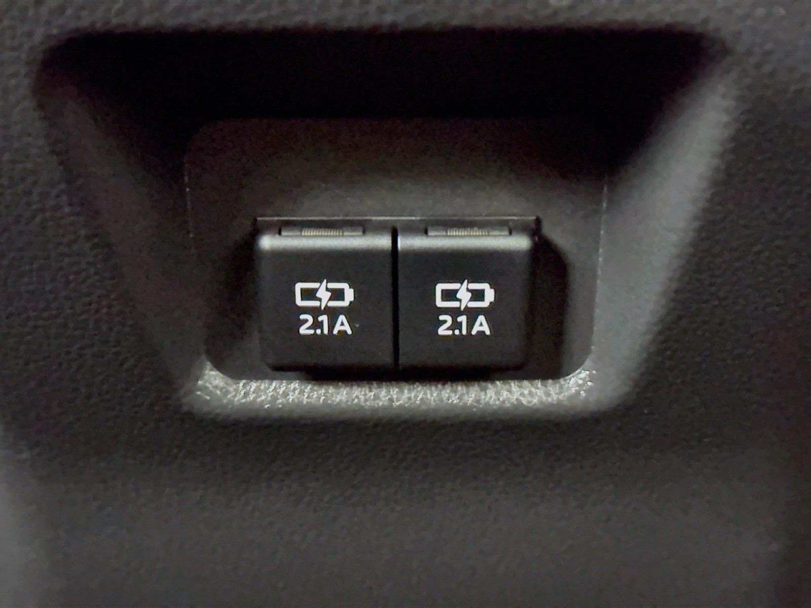 2019 Toyota RAV4 XLE photo 34